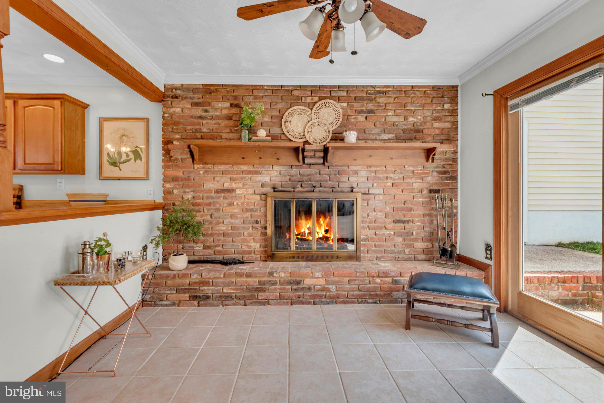 SHORE ACRES - Residential