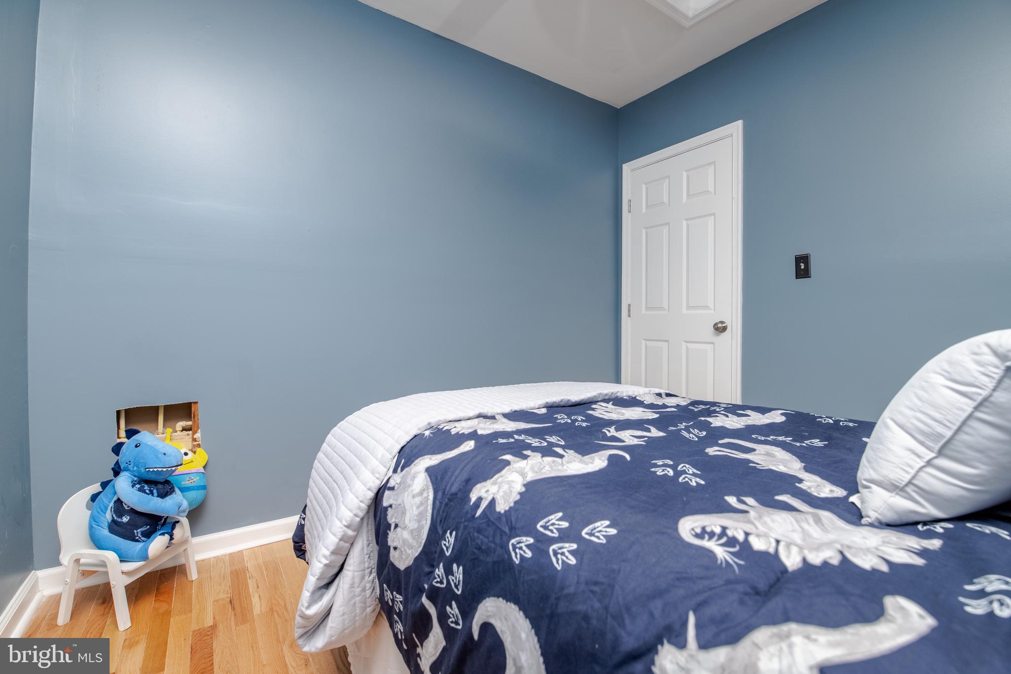 BROADWAY EAST - Residential