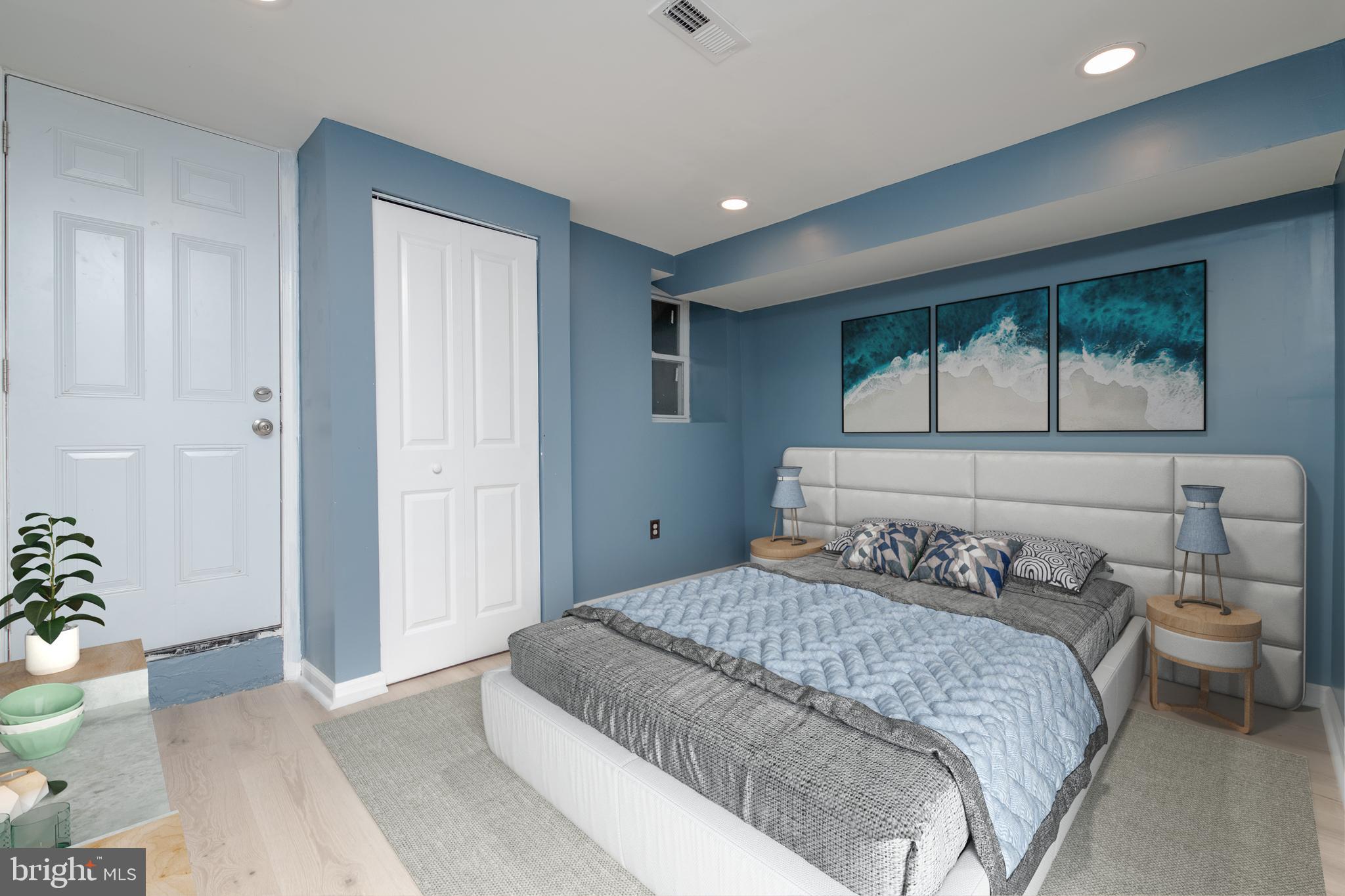 BROADWAY EAST - Residential