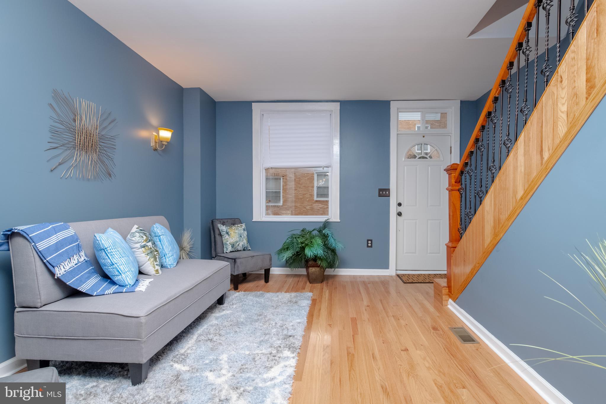 BROADWAY EAST - Residential