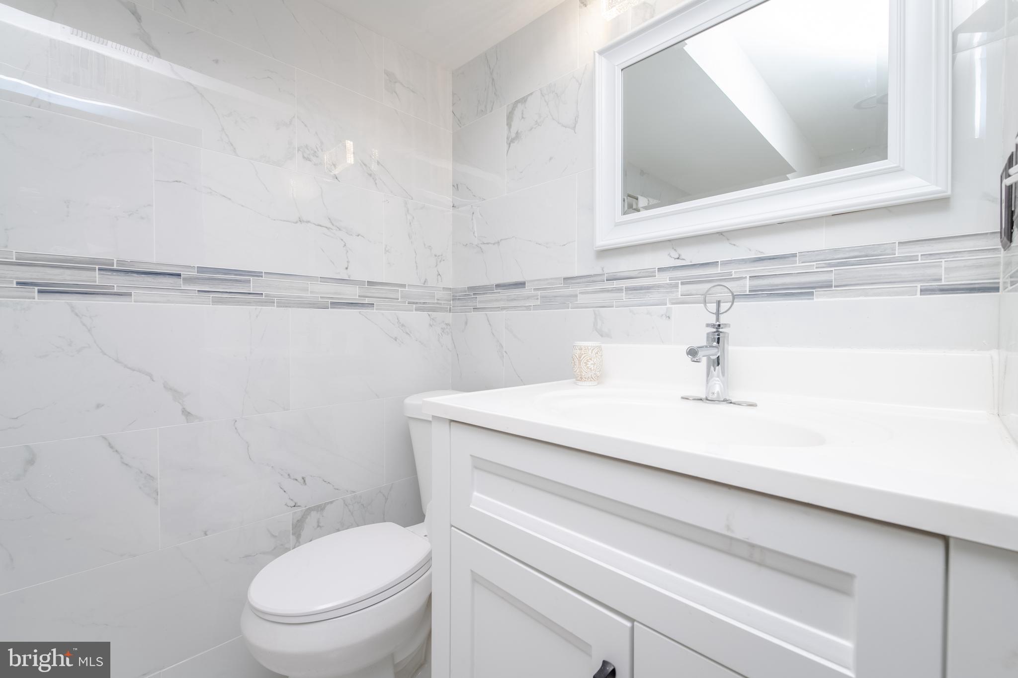 BROADWAY EAST - Residential