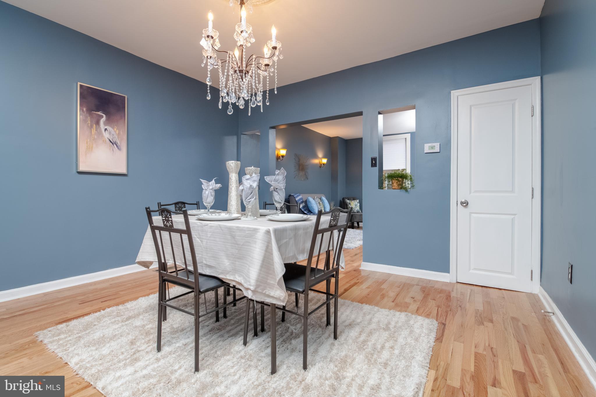 BROADWAY EAST - Residential