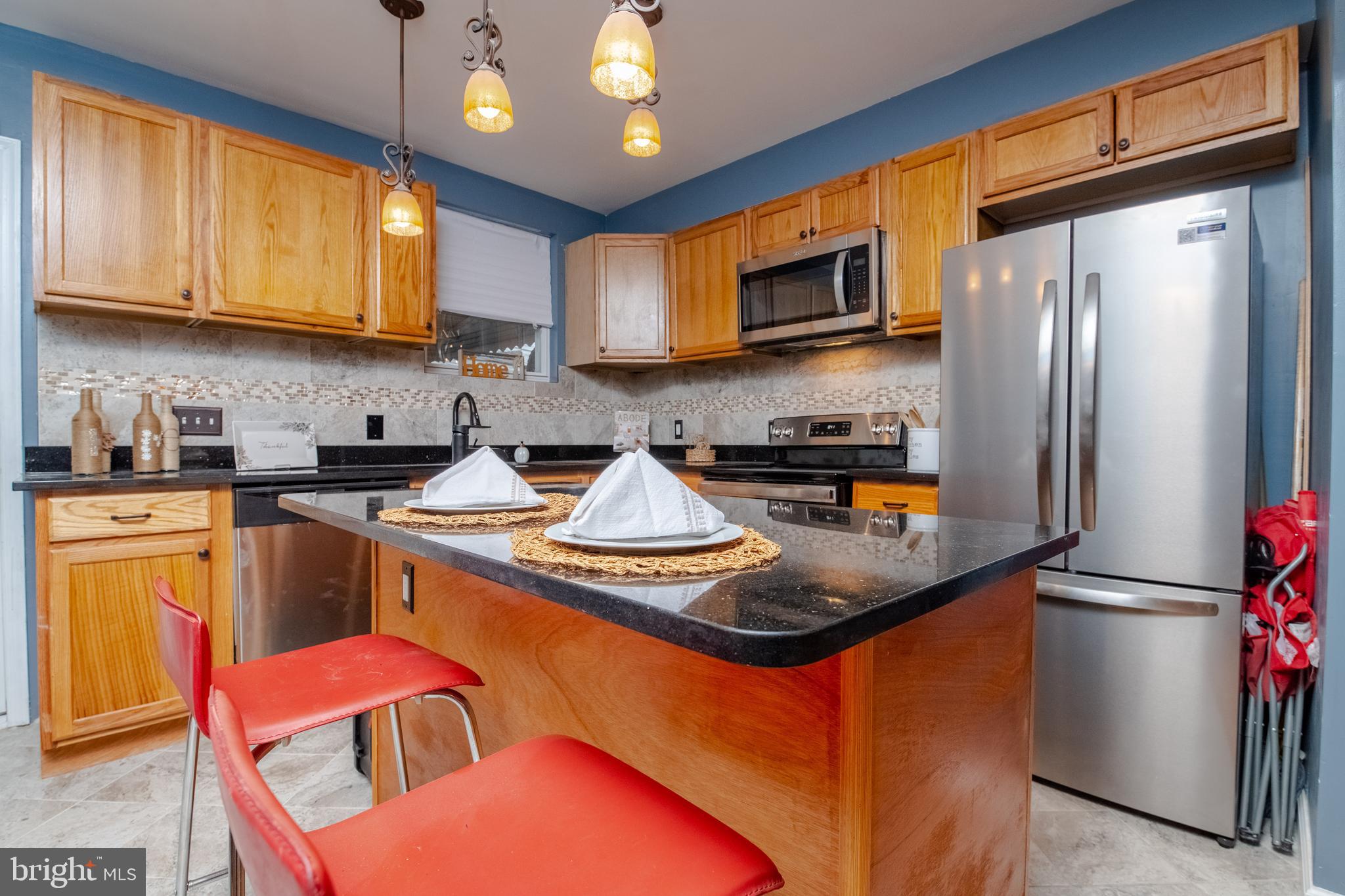 BROADWAY EAST - Residential