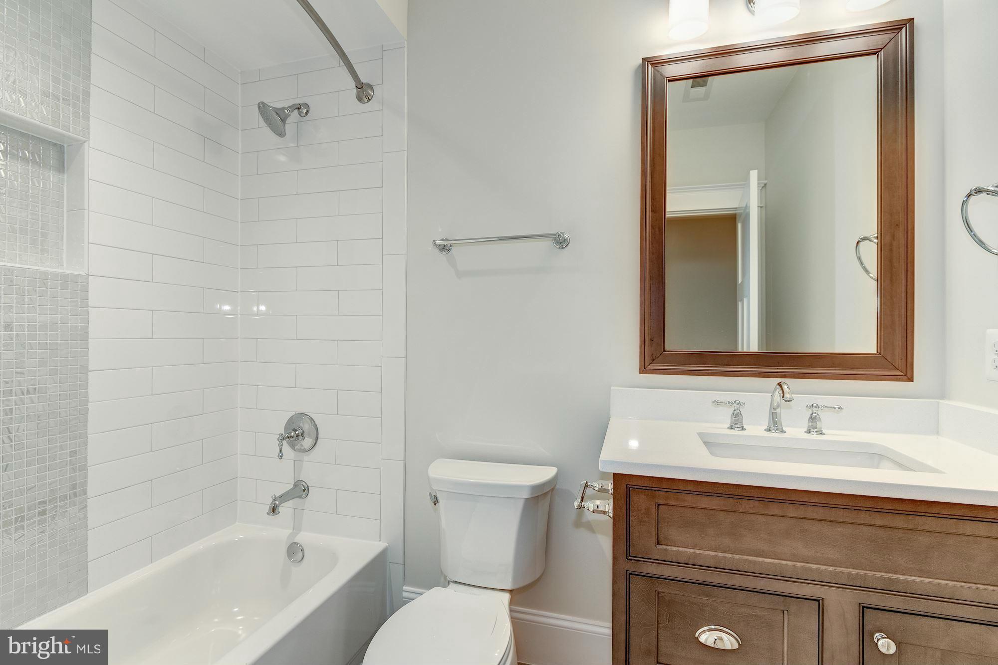 CHESTERBROOK WOODS - Residential