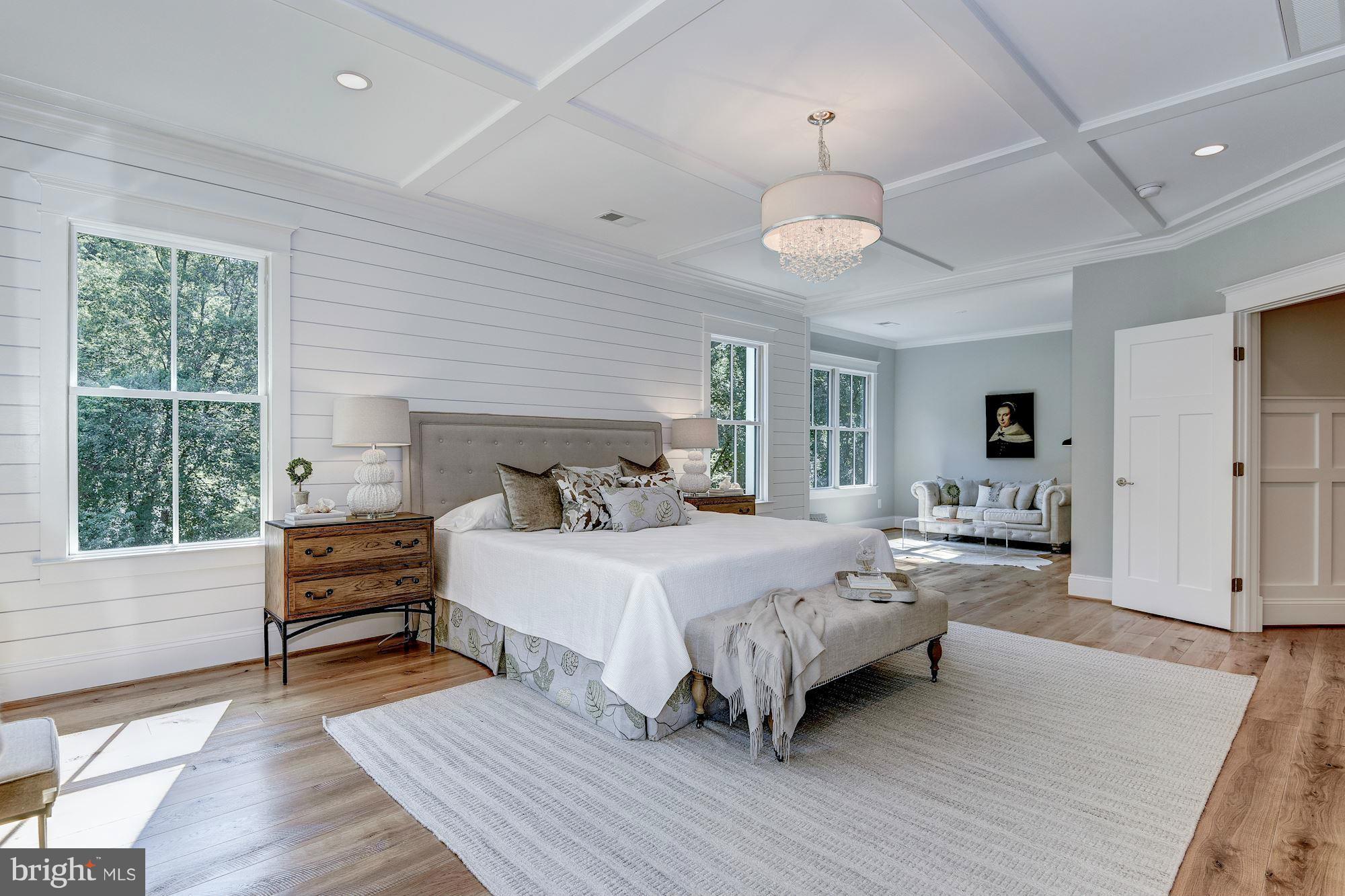 CHESTERBROOK WOODS - Residential