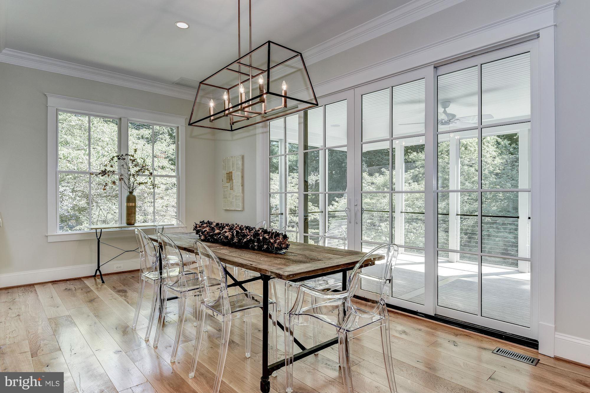 CHESTERBROOK WOODS - Residential