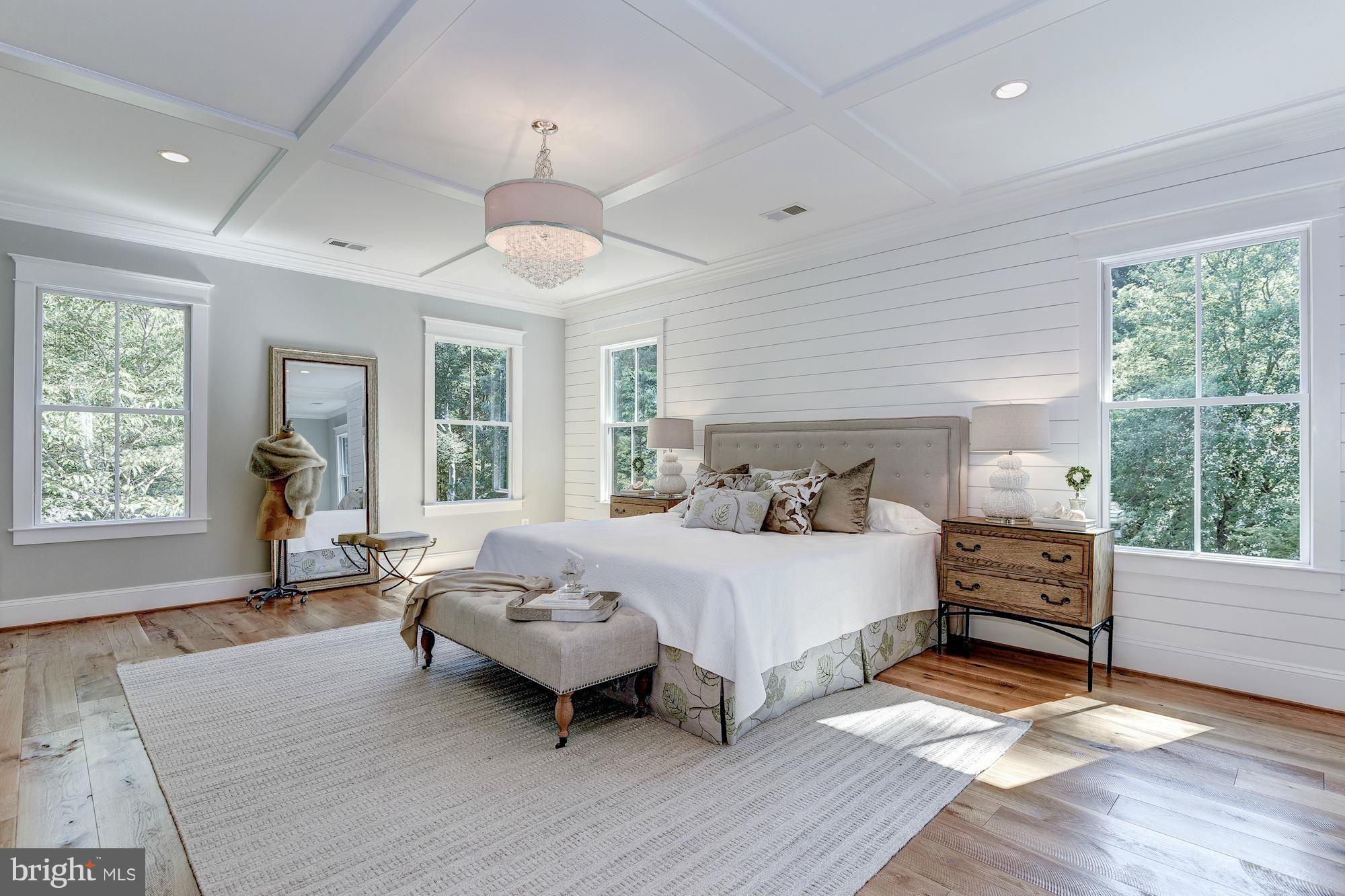 CHESTERBROOK WOODS - Residential