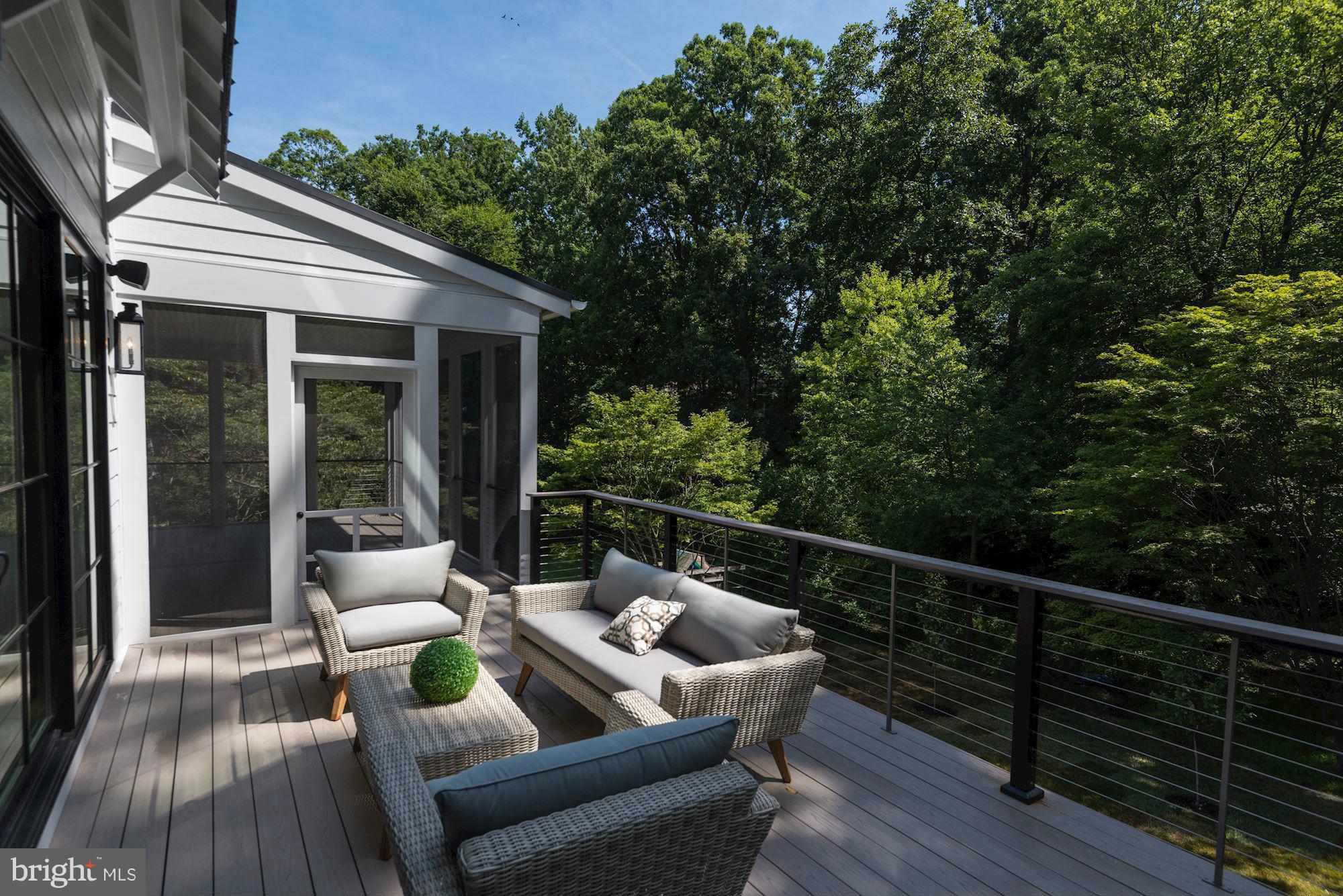 CHESTERBROOK WOODS - Residential