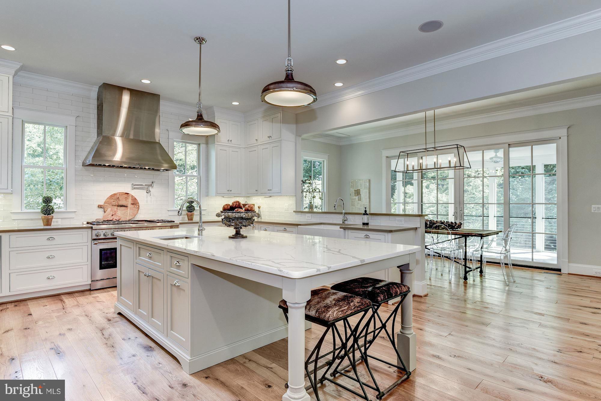 CHESTERBROOK WOODS - Residential