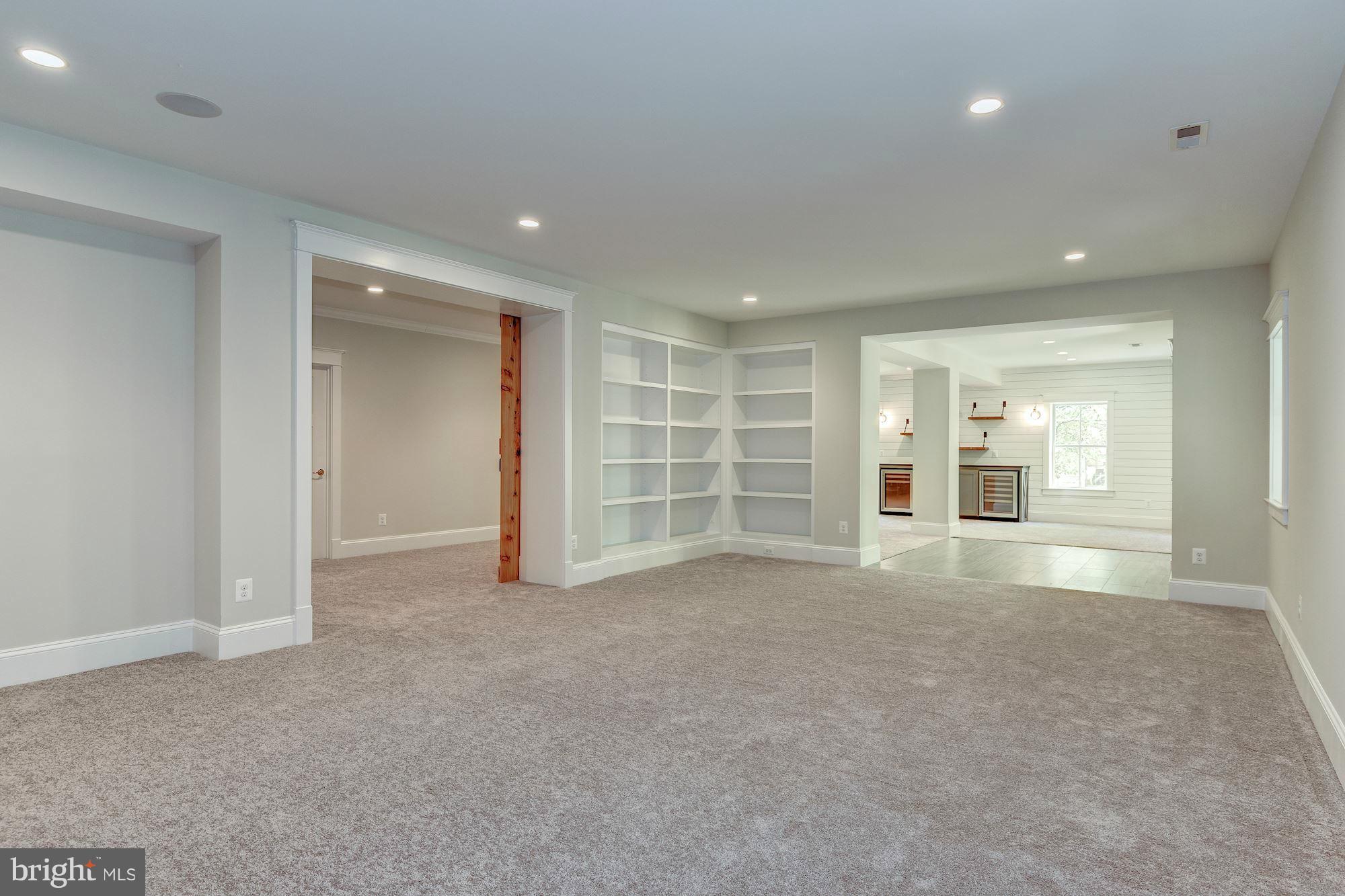 CHESTERBROOK WOODS - Residential