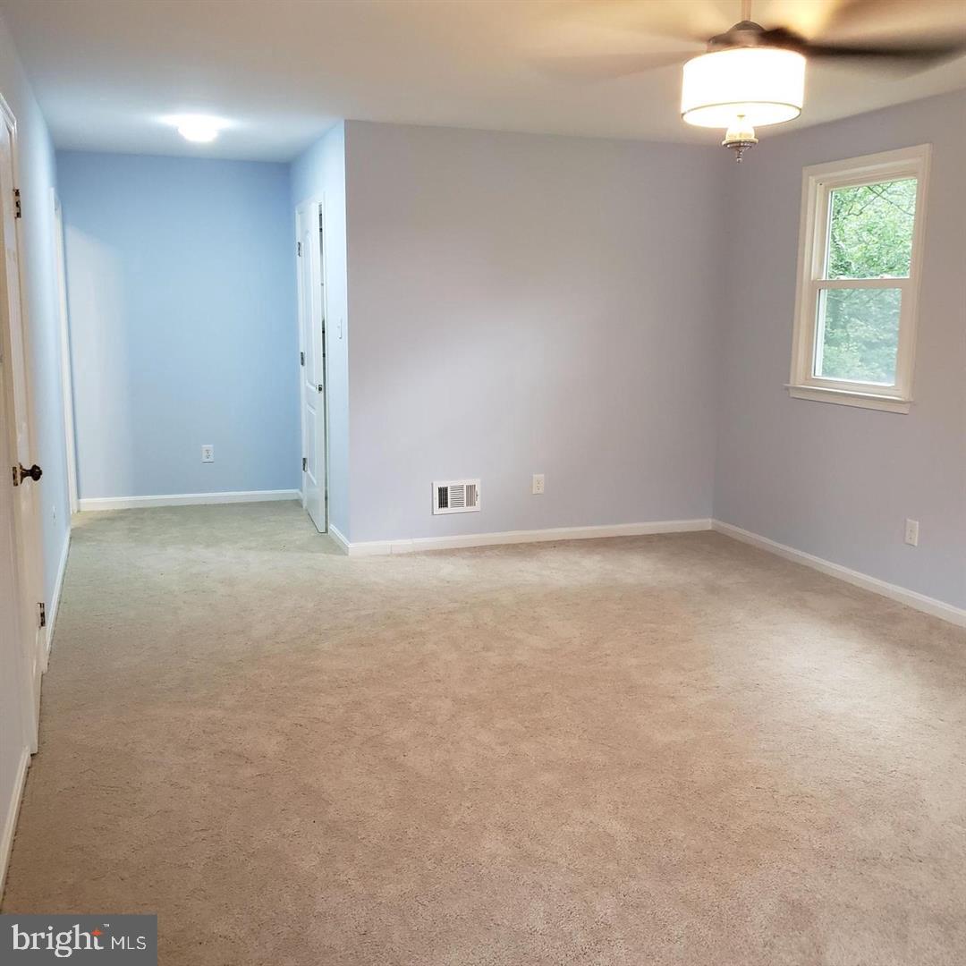 CLARKS RUN - Residential