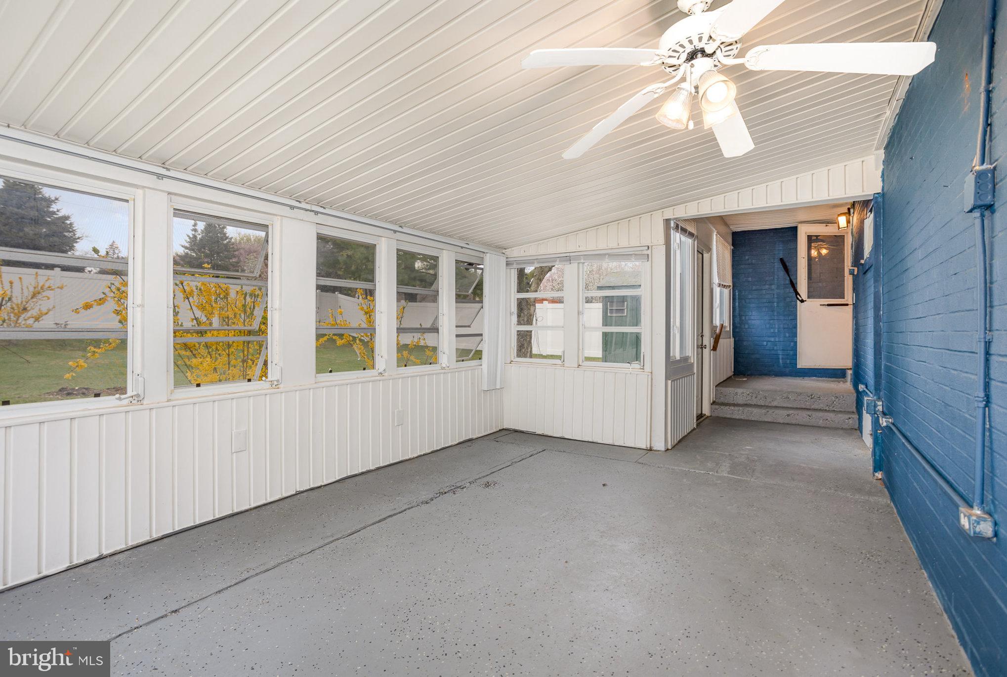 LENKER MANOR - Residential