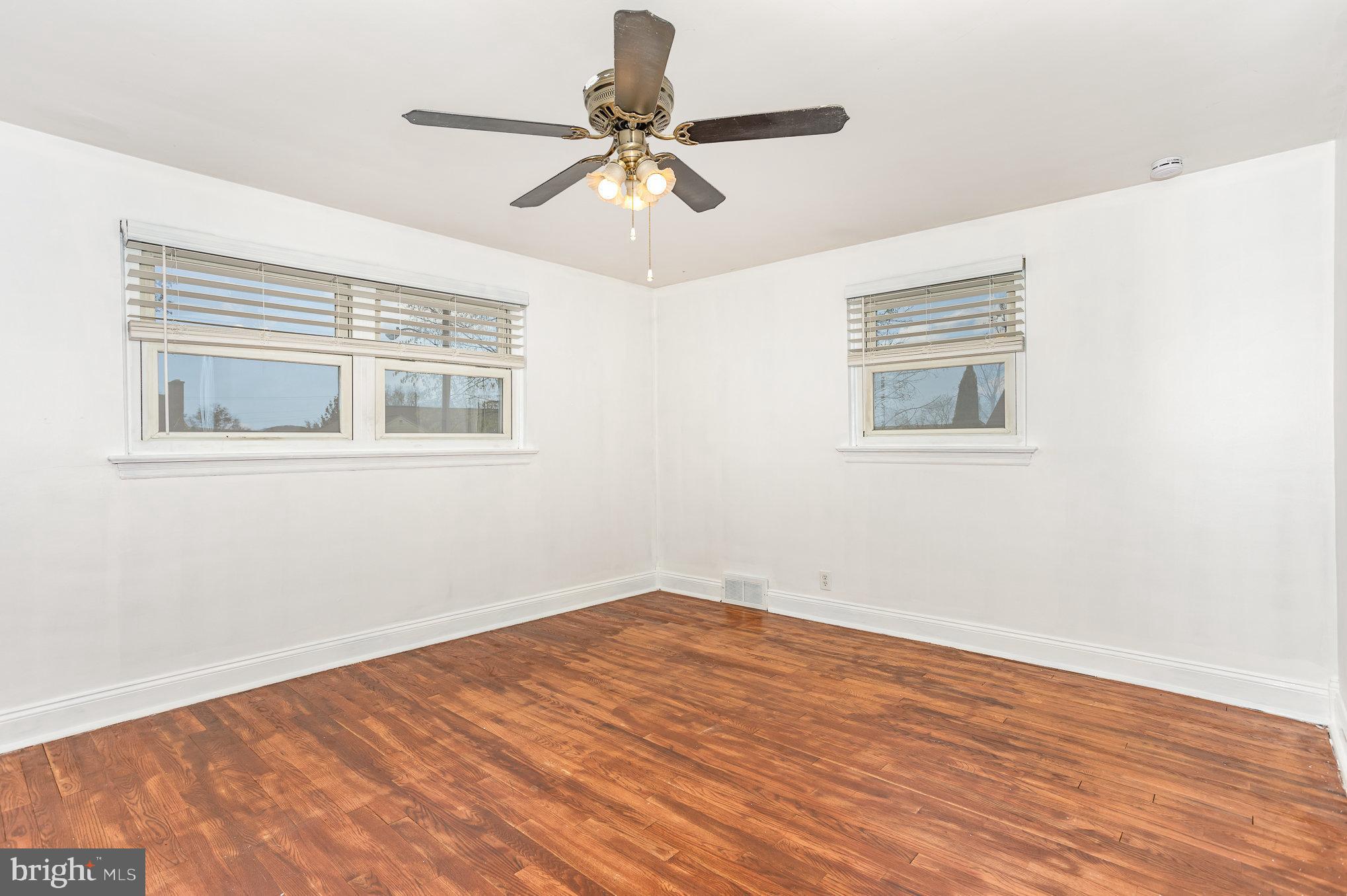 LENKER MANOR - Residential