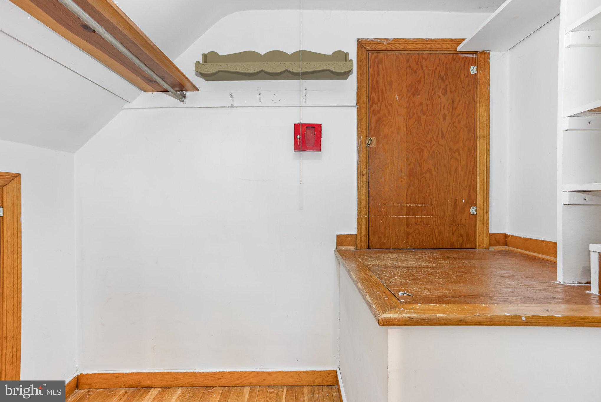 LENKER MANOR - Residential