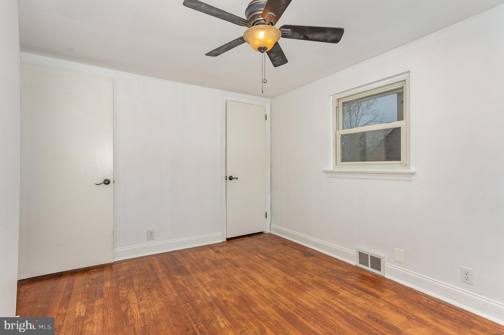 LENKER MANOR - Residential