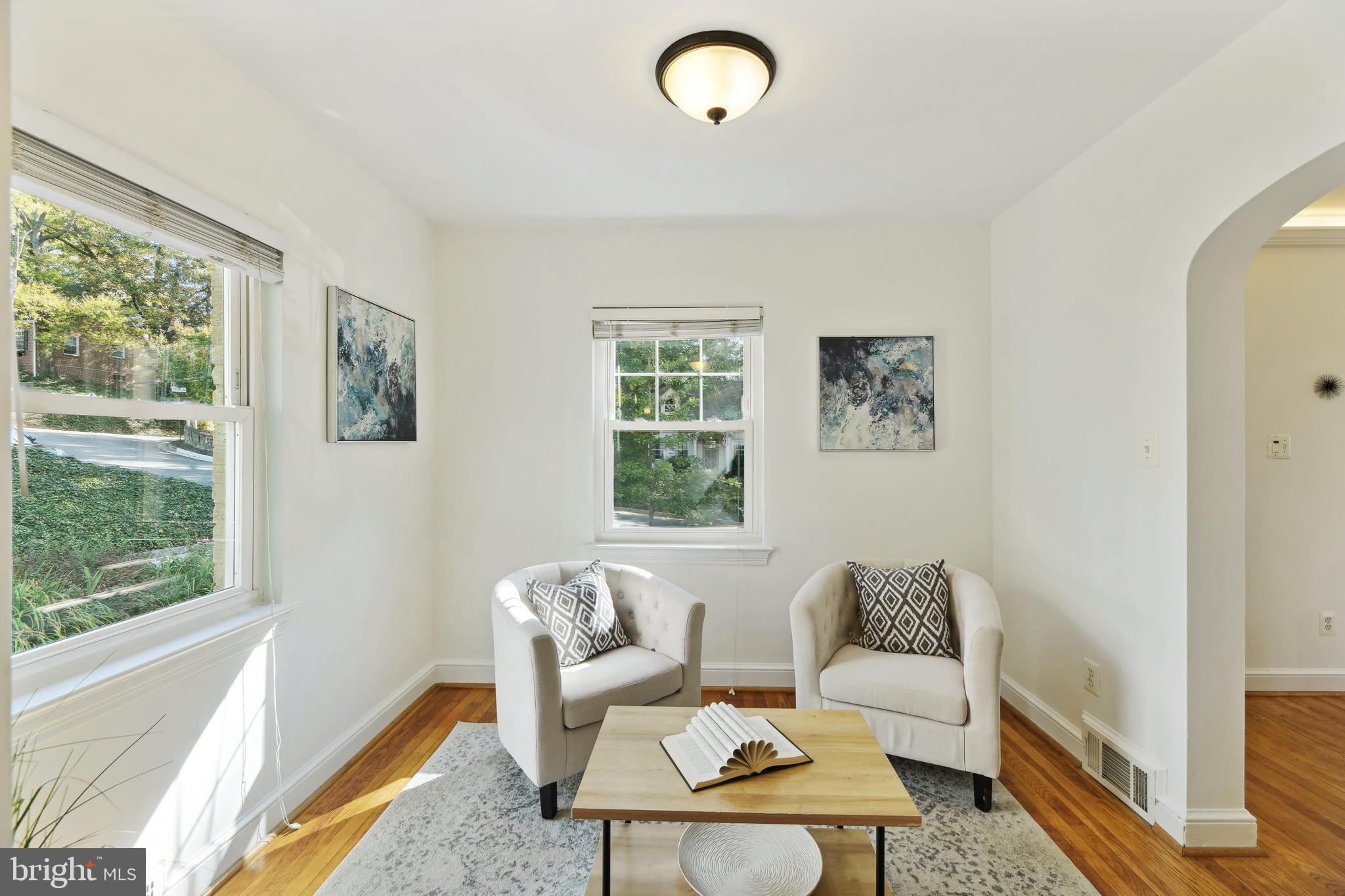 WAVERLY HILLS - Residential