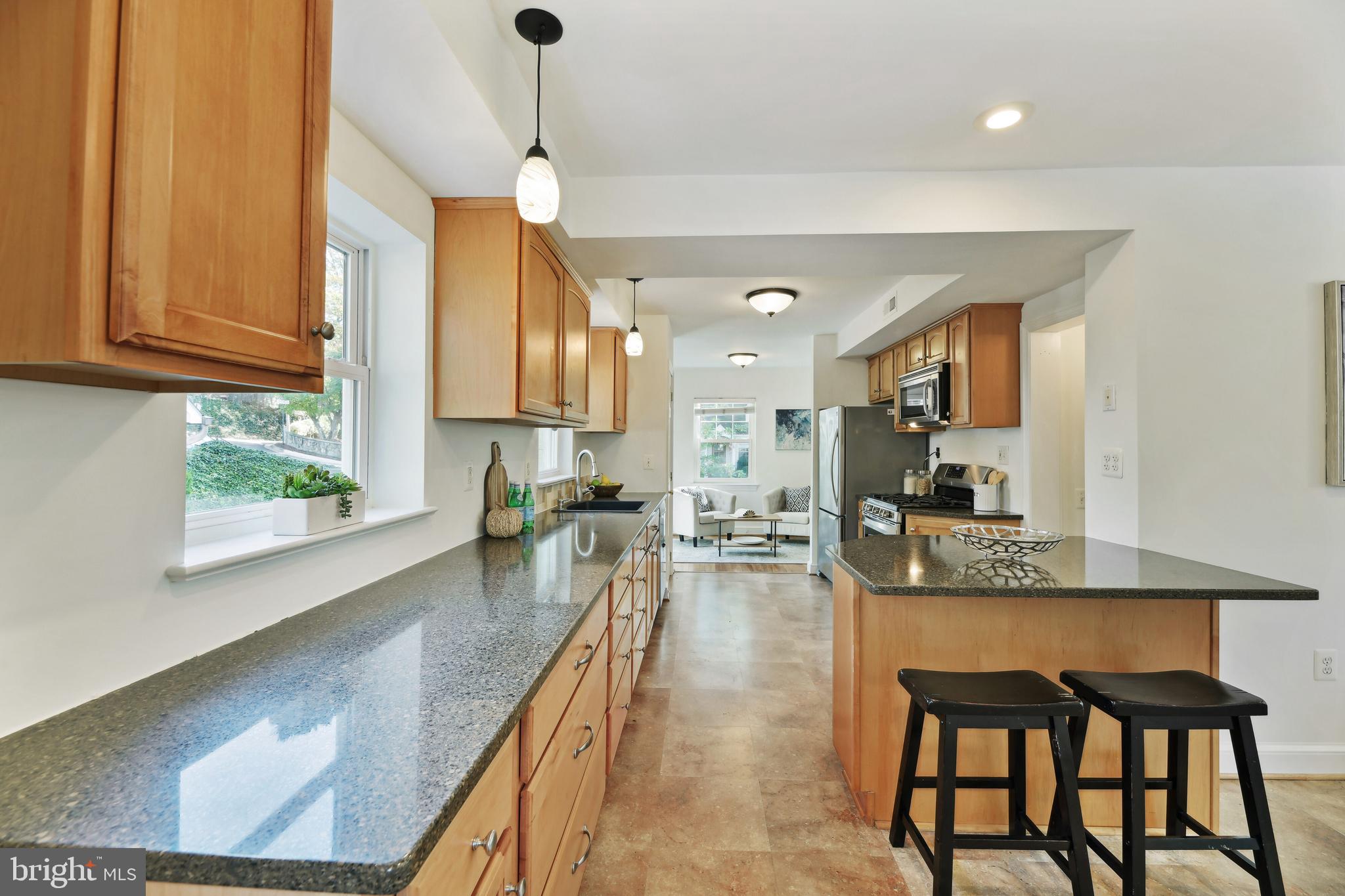 WAVERLY HILLS - Residential