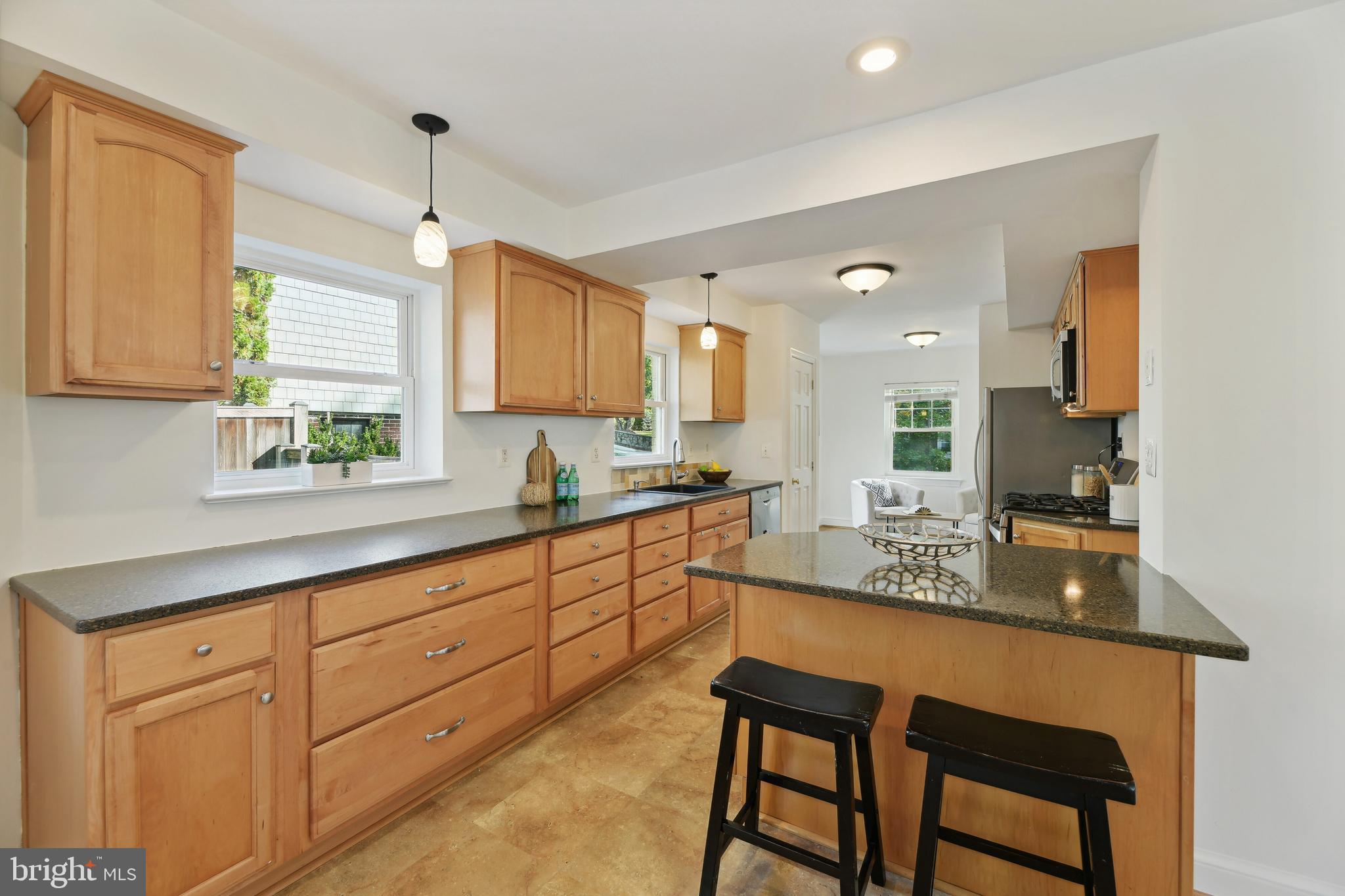 WAVERLY HILLS - Residential