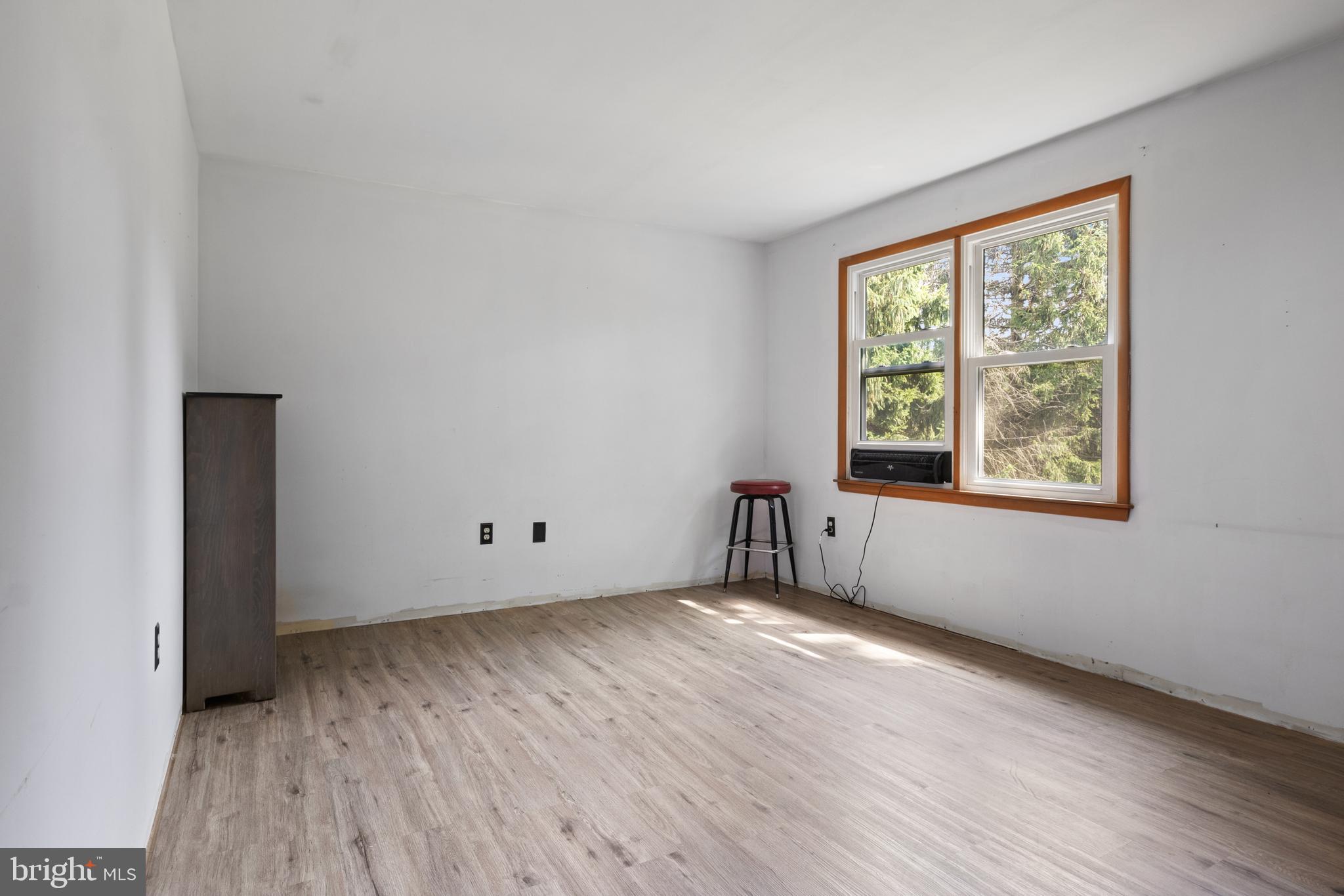 HOPEWELL TWP - Residential