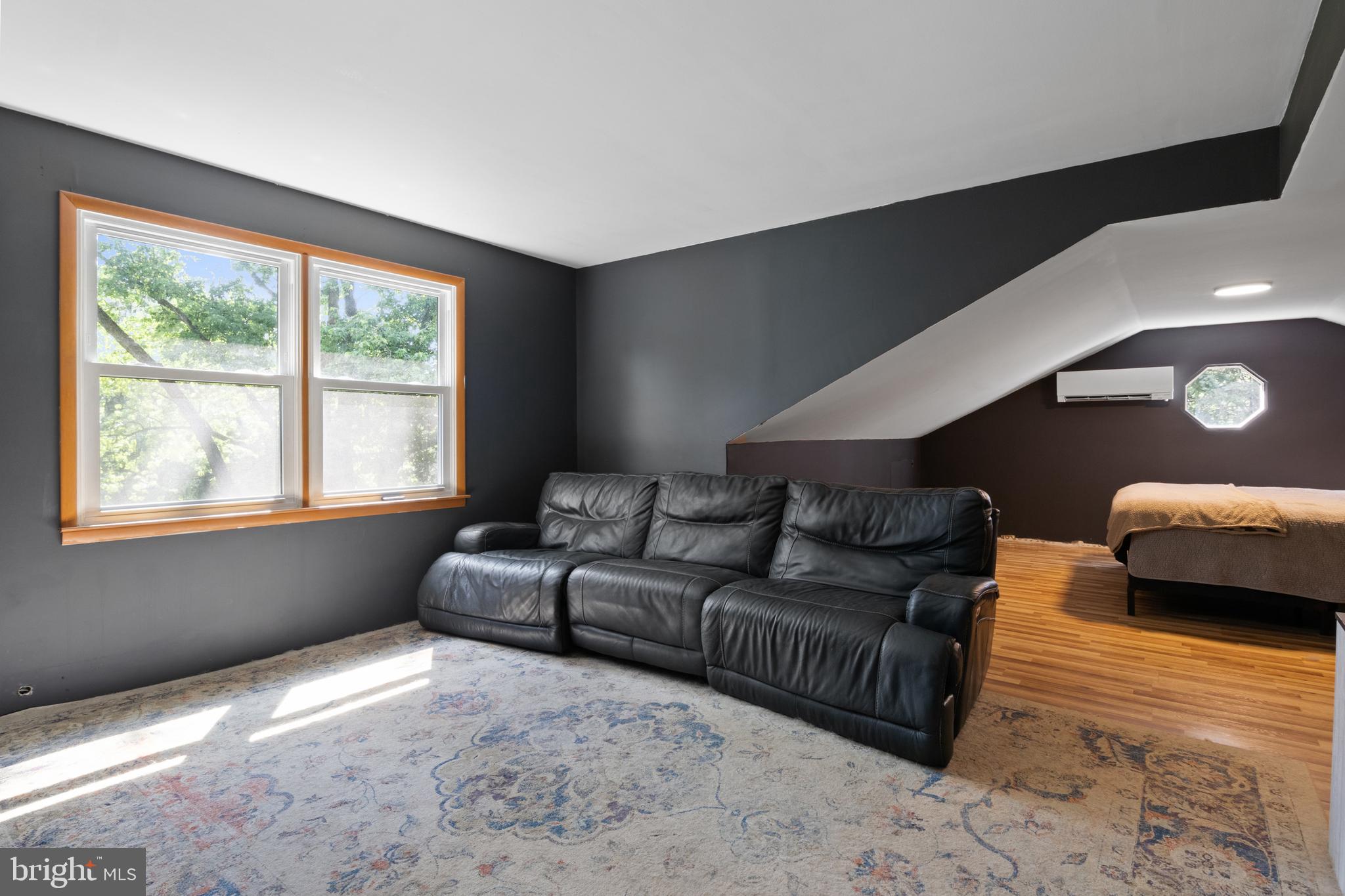 HOPEWELL TWP - Residential