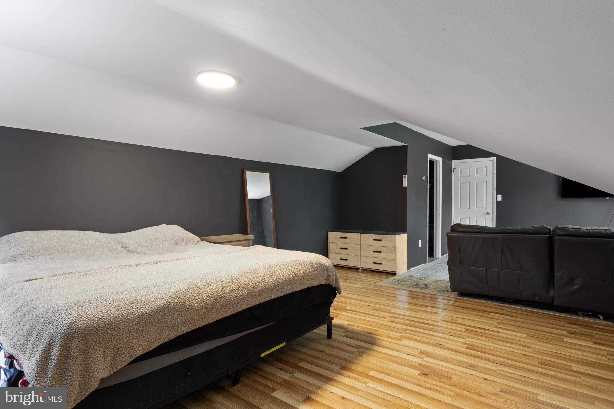 HOPEWELL TWP - Residential