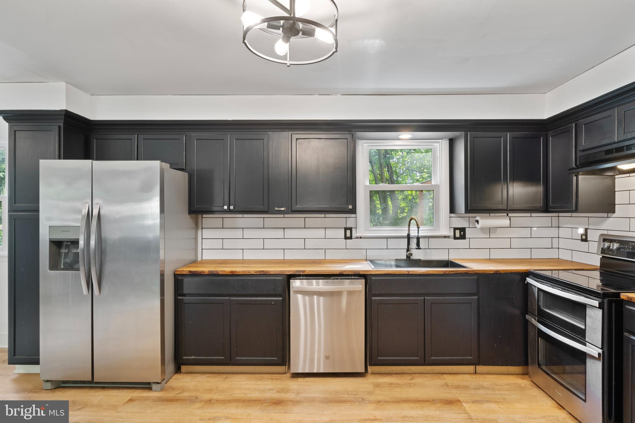 HOPEWELL TWP - Residential