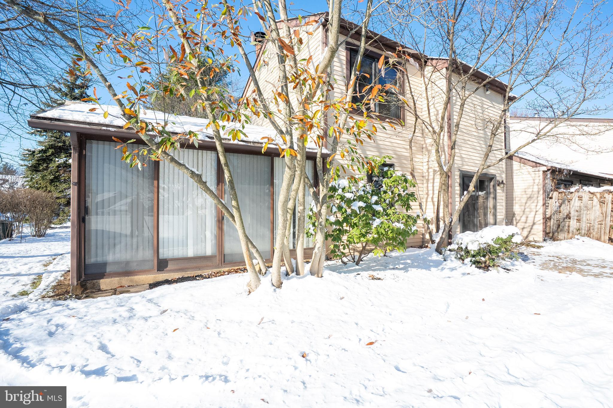 SUMMIT TRACE - Residential