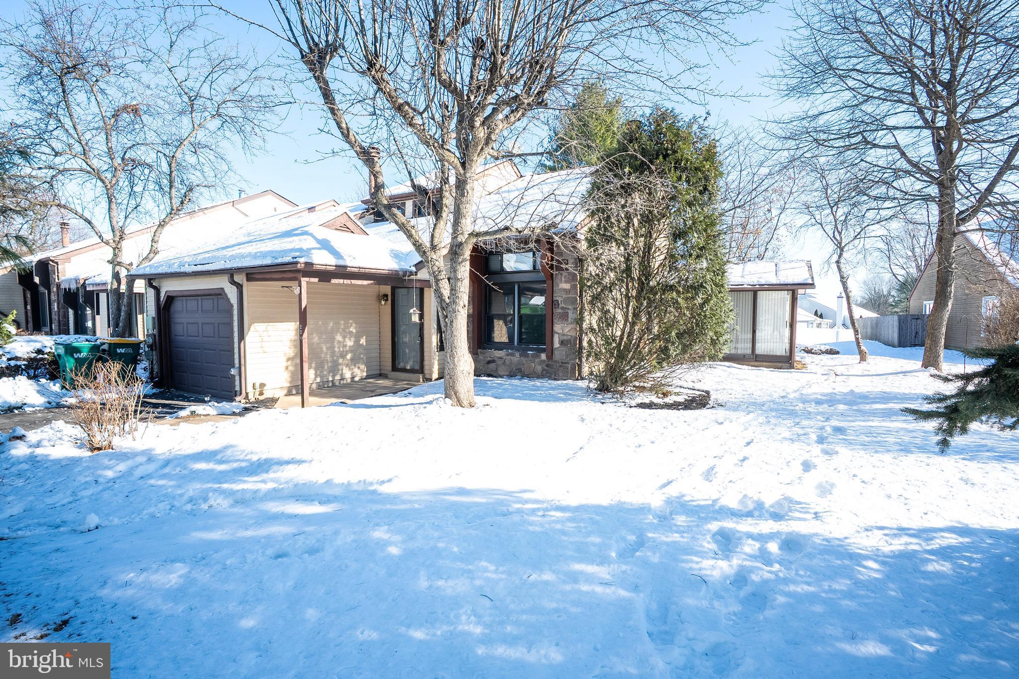 SUMMIT TRACE - Residential