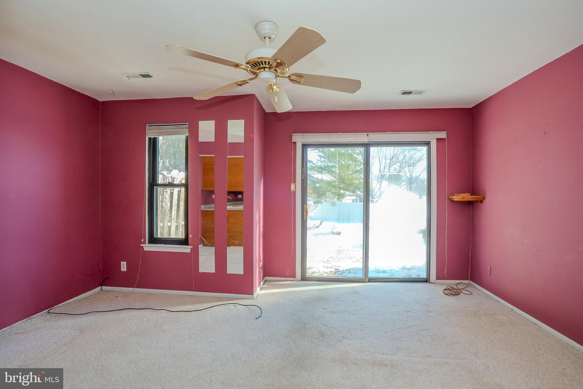 SUMMIT TRACE - Residential