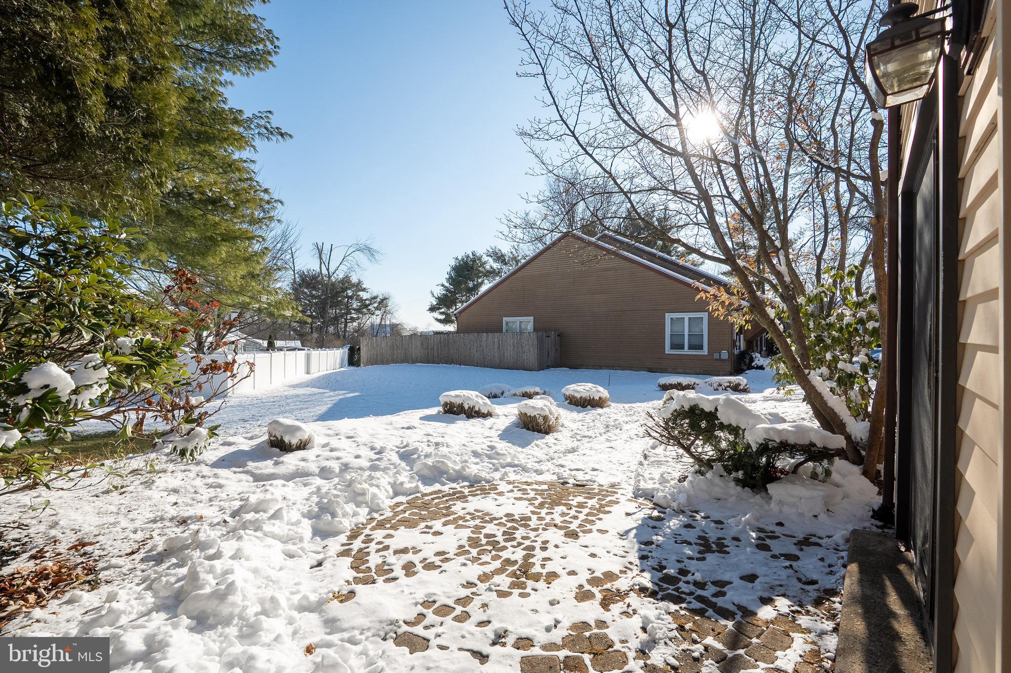 SUMMIT TRACE - Residential