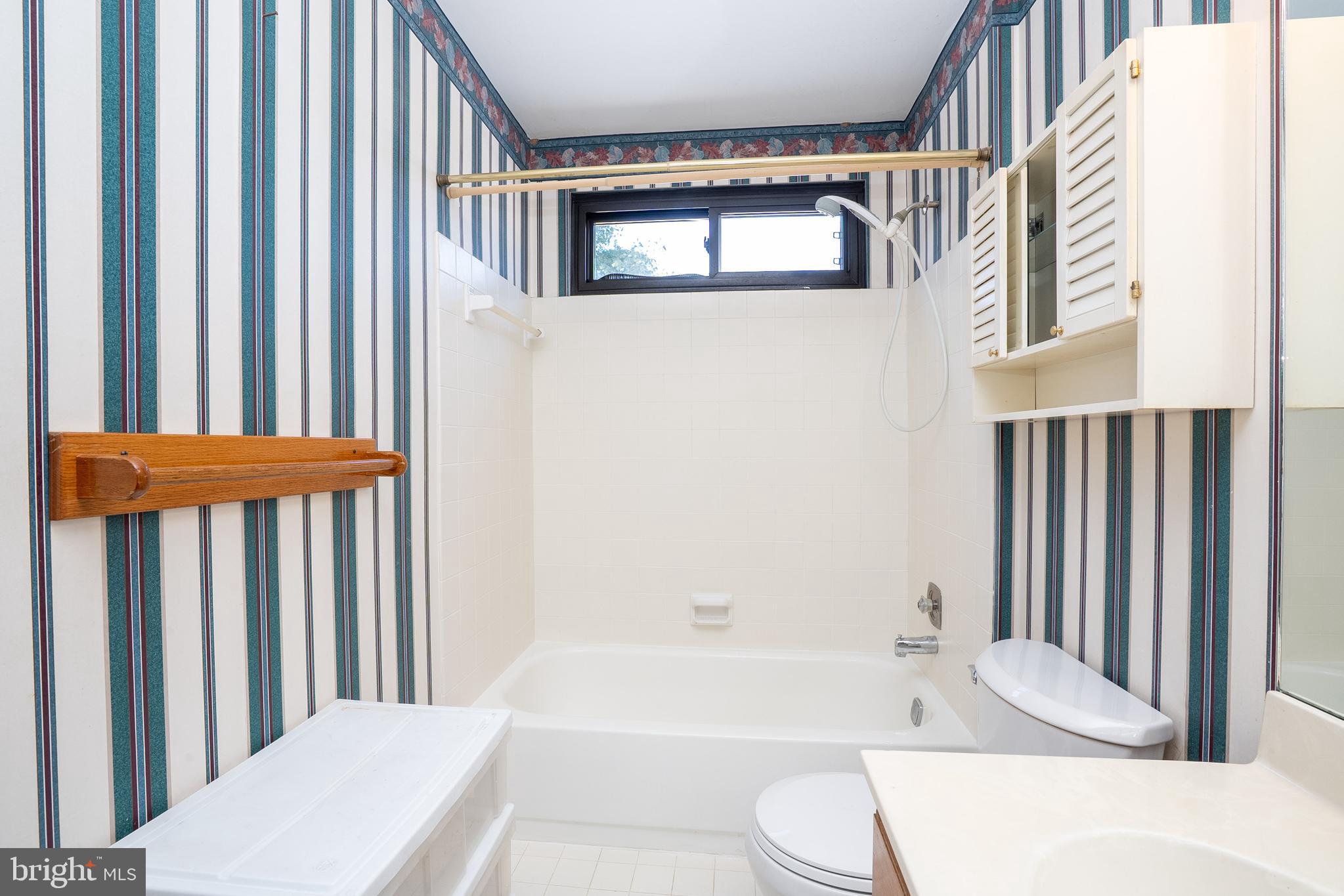 SUMMIT TRACE - Residential