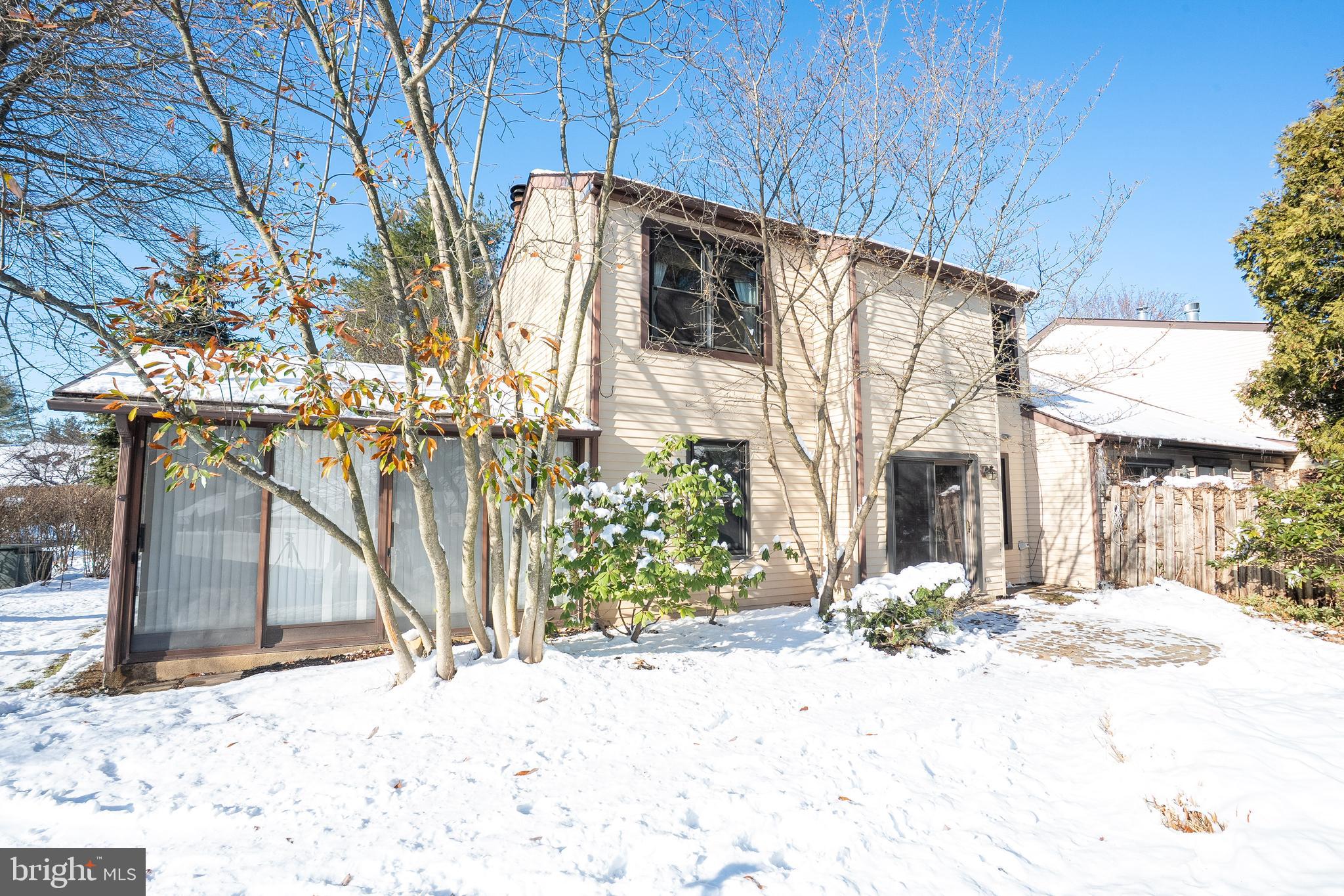 SUMMIT TRACE - Residential