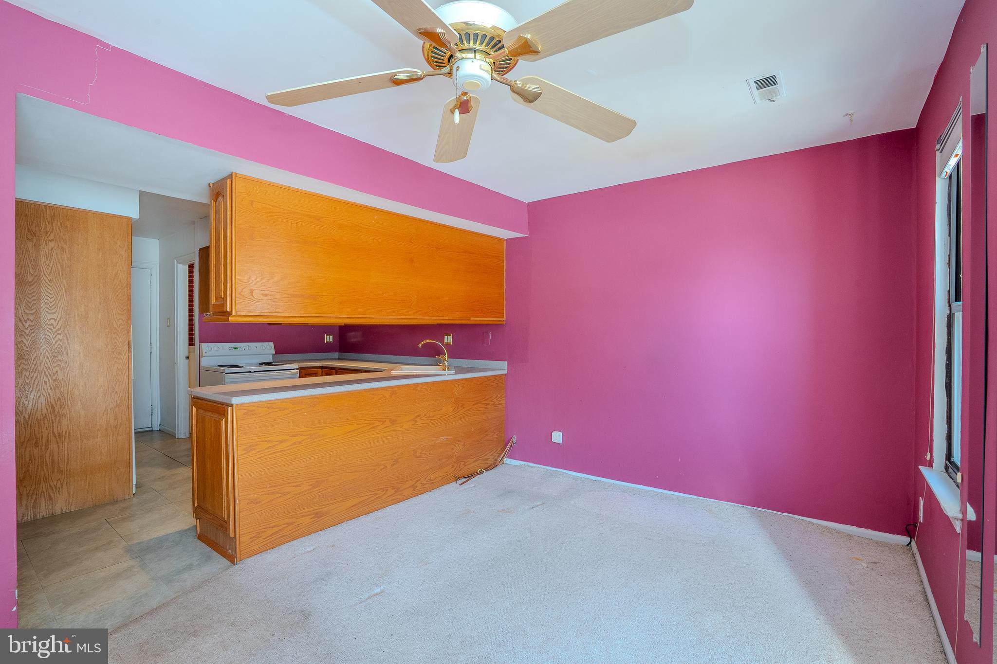 SUMMIT TRACE - Residential