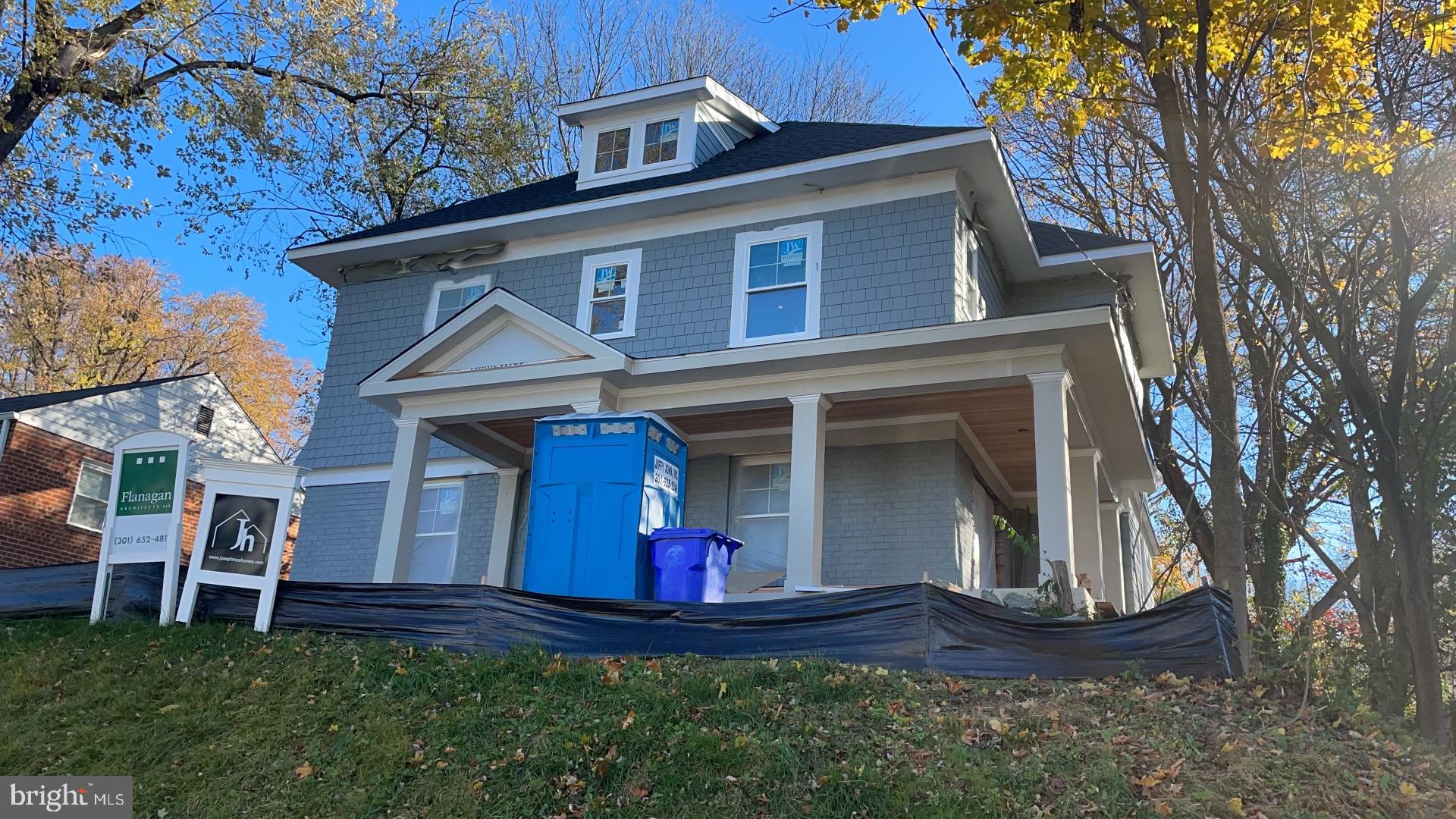 Beat the New Years rush- house to be completed by first week of January.’. Gorgeous new rebuild by renowned Josephino Homes with all the bells and whistles. November 2021 projected completion date. Call agent for details. Huge beautiful flat yard in pastoral setting yet walking distance to charming downtown Kensington. One block from award winning Kensington Parkwood Elementary. Virtual tour and specs on Bright Disclosures. This house is a resale with a Sears 3 Year Master Protection Agreement.
