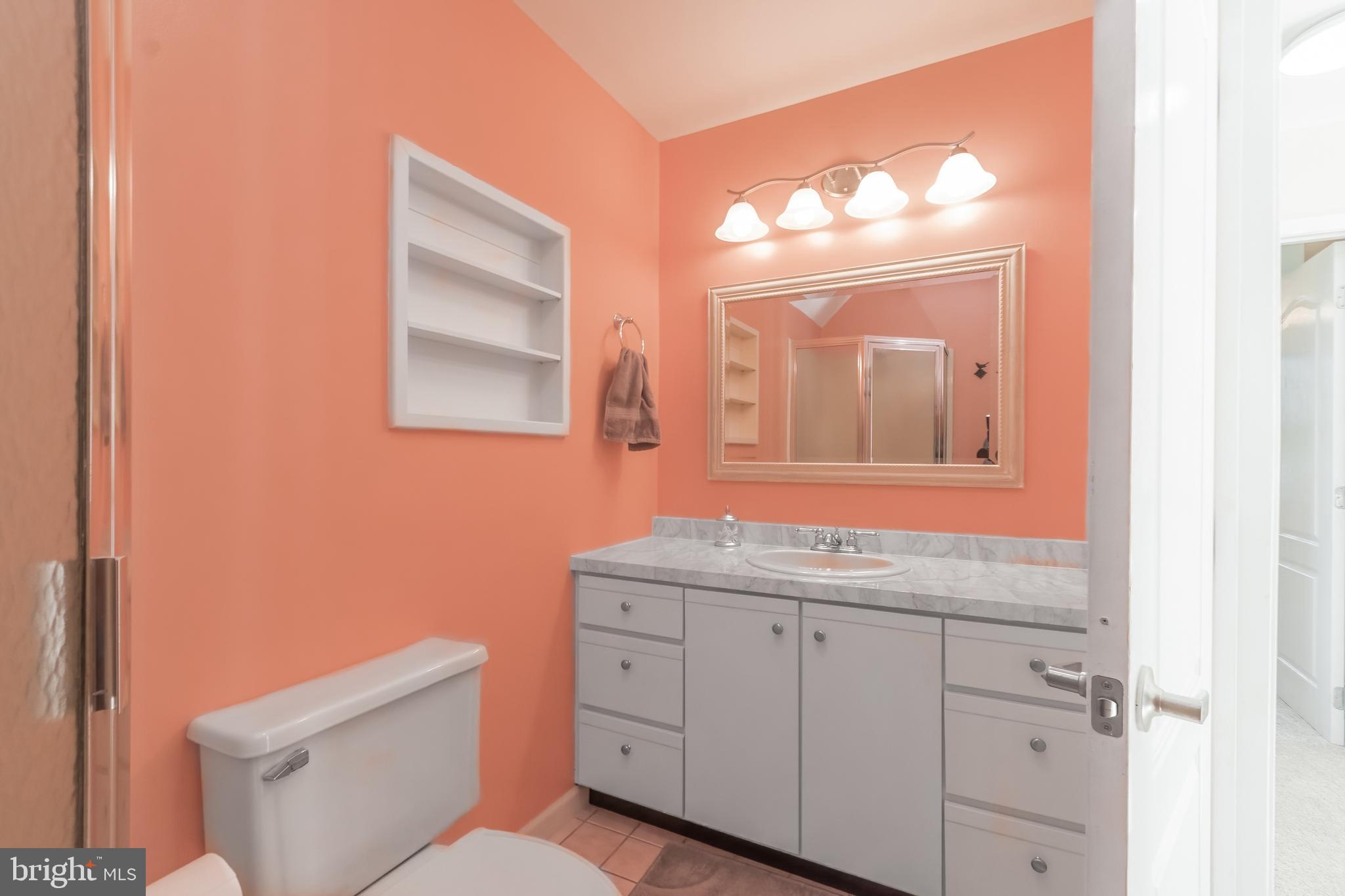 VILLAGE SQUARE - Residential