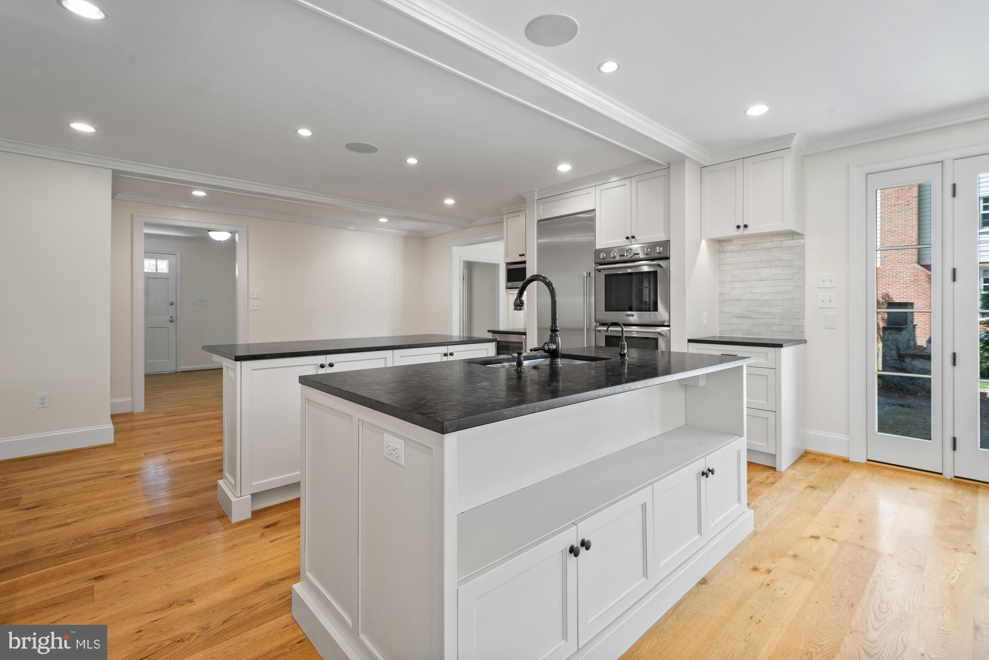 RIVER FALLS - Residential