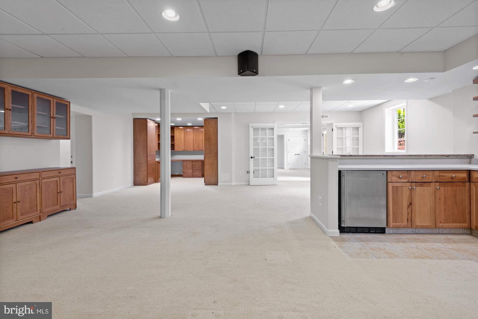 RIVER FALLS - Residential