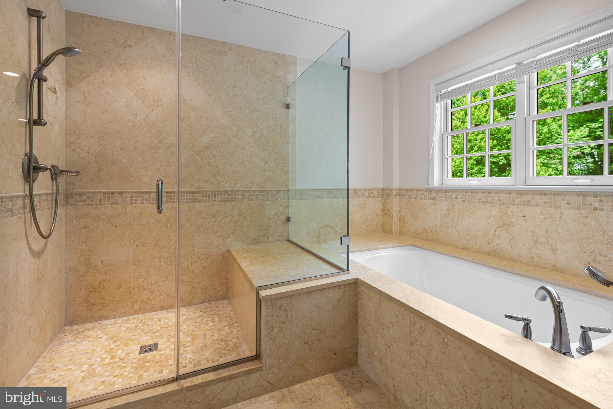 RIVER FALLS - Residential