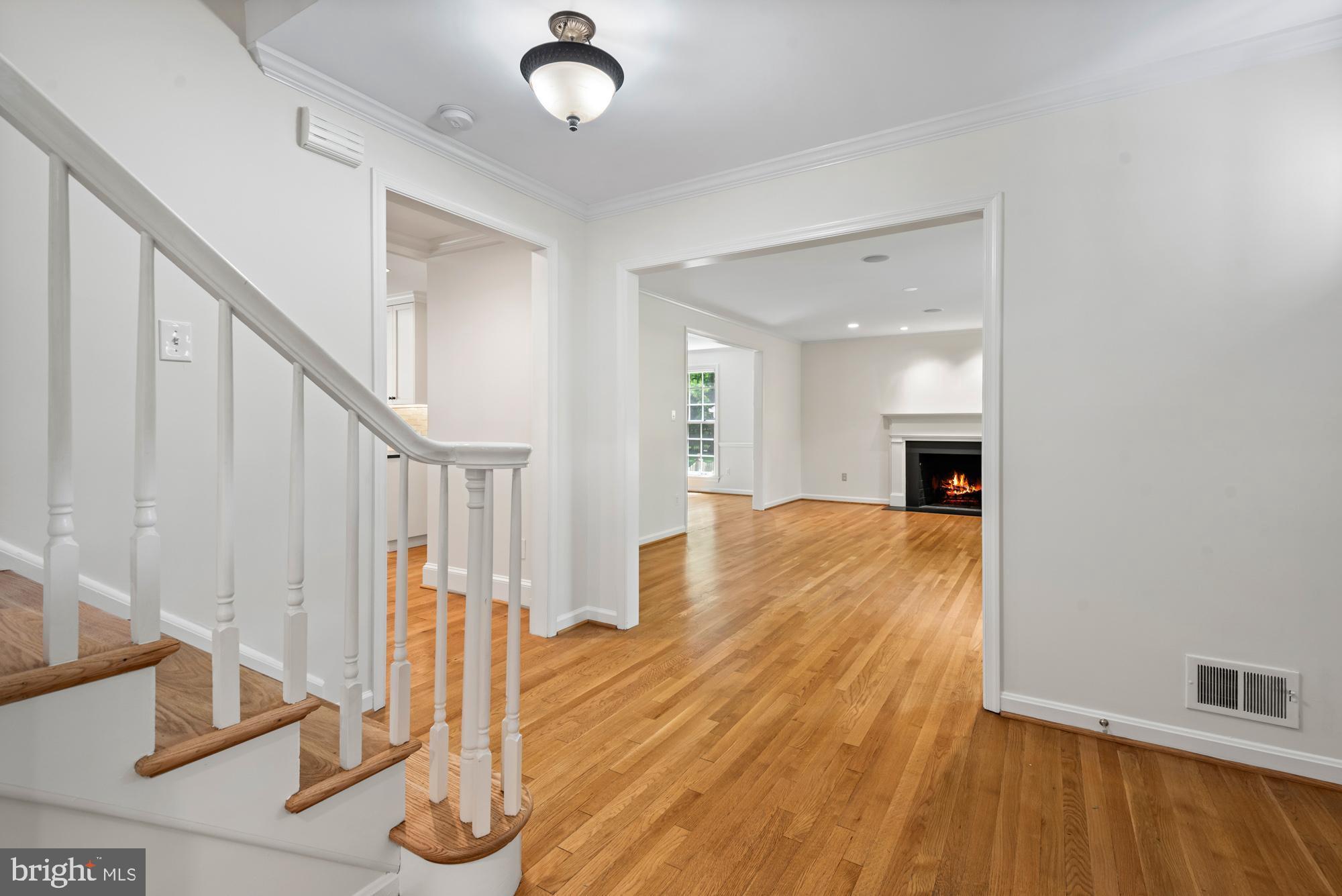 RIVER FALLS - Residential