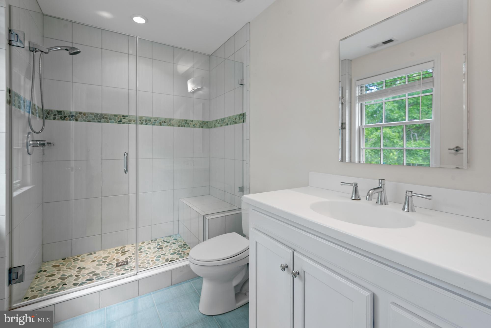 RIVER FALLS - Residential