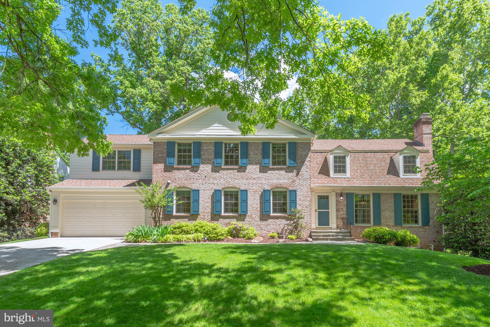 RIVER FALLS - Residential