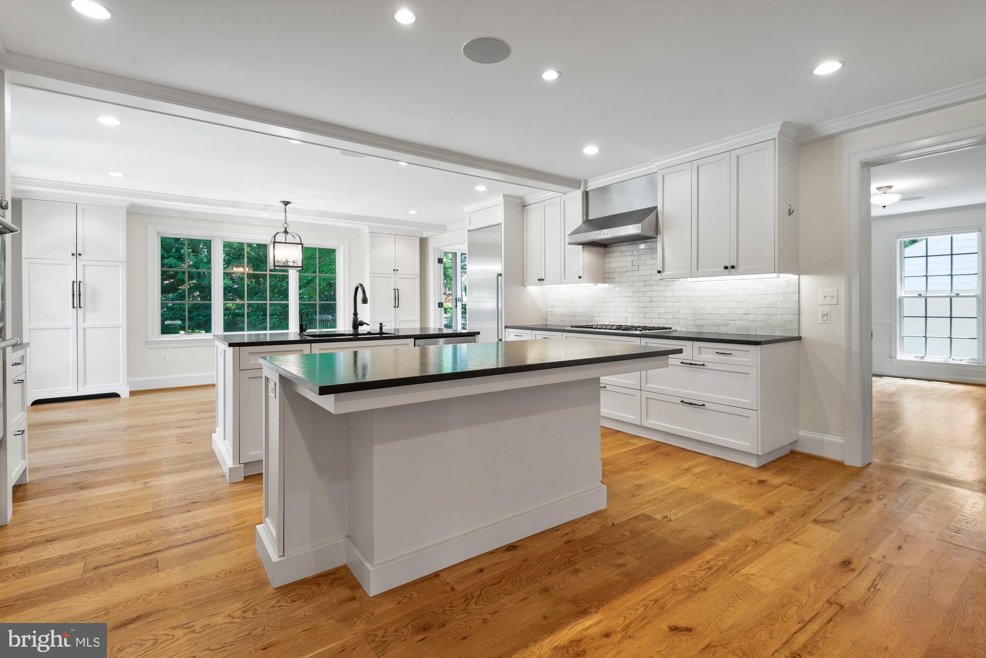 RIVER FALLS - Residential