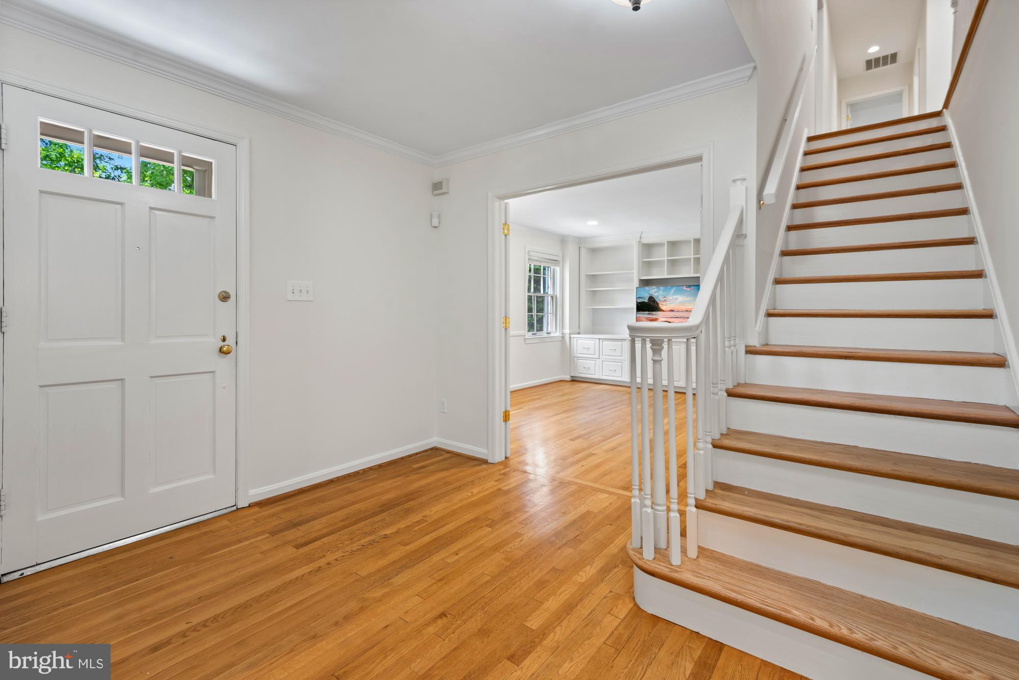 RIVER FALLS - Residential