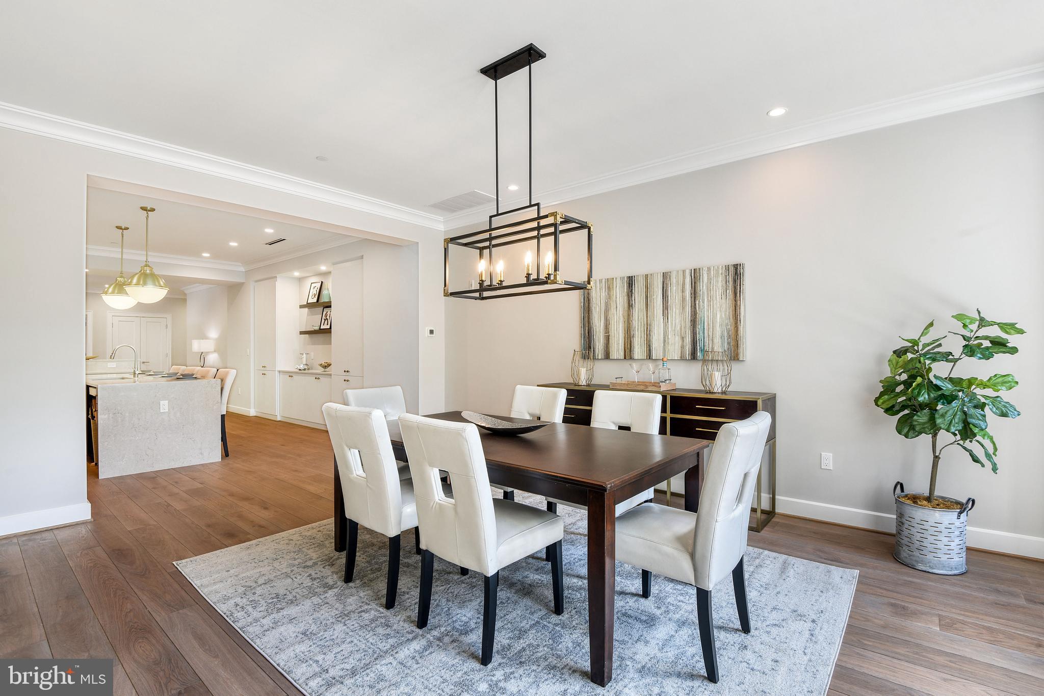 MURRAY HILL - Residential