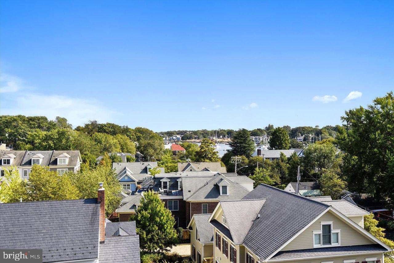 MURRAY HILL - Residential