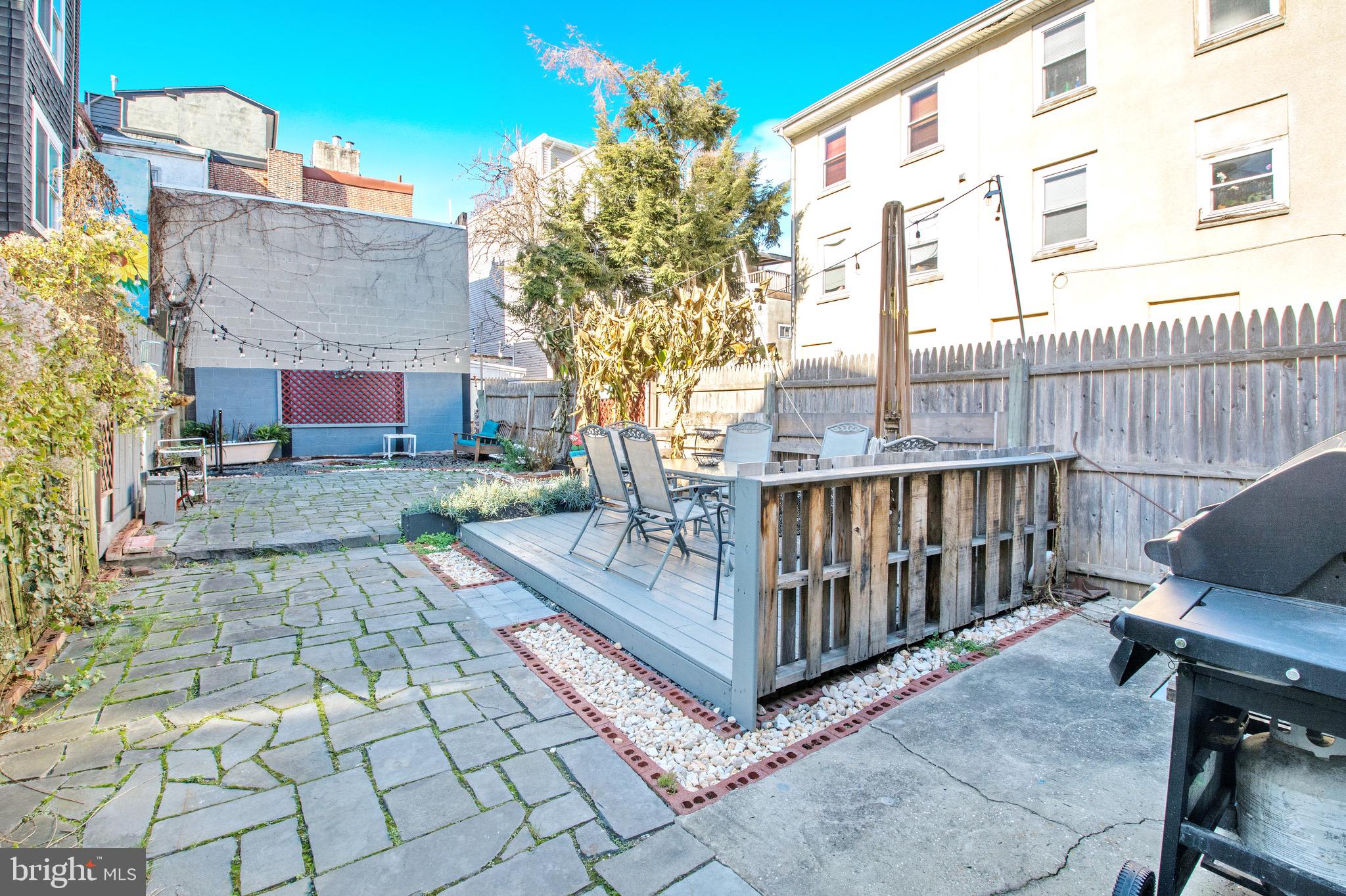 POPLAR - Residential