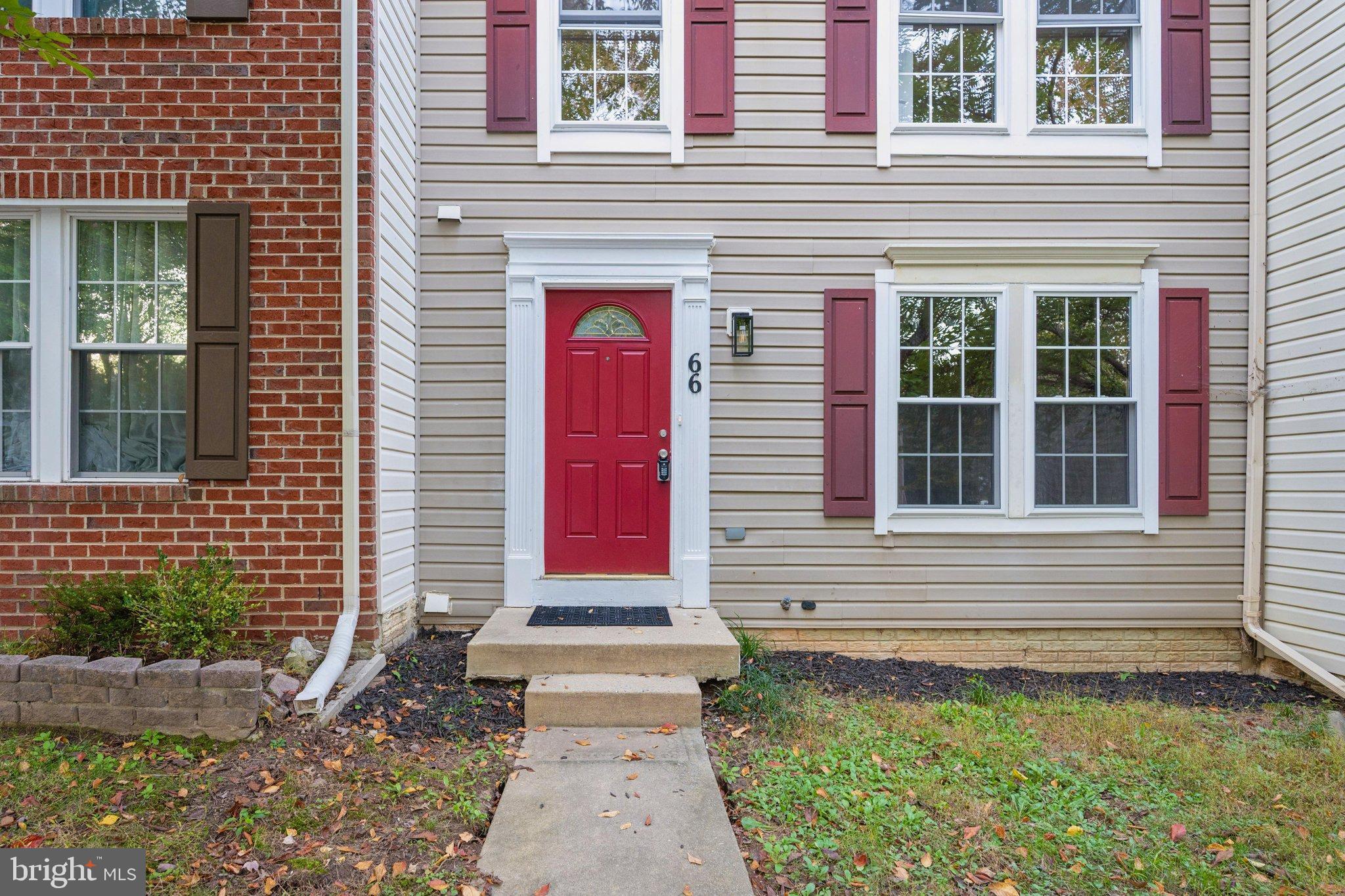 66 SHADOWRIDGE COURT