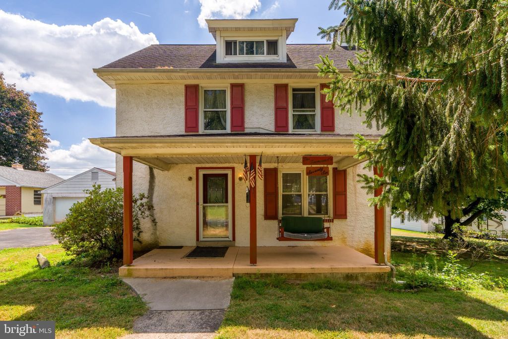 Photo of 76 E 2nd Avenue, PARKESBURG, PA 19365 (MLS # PACT2109414)