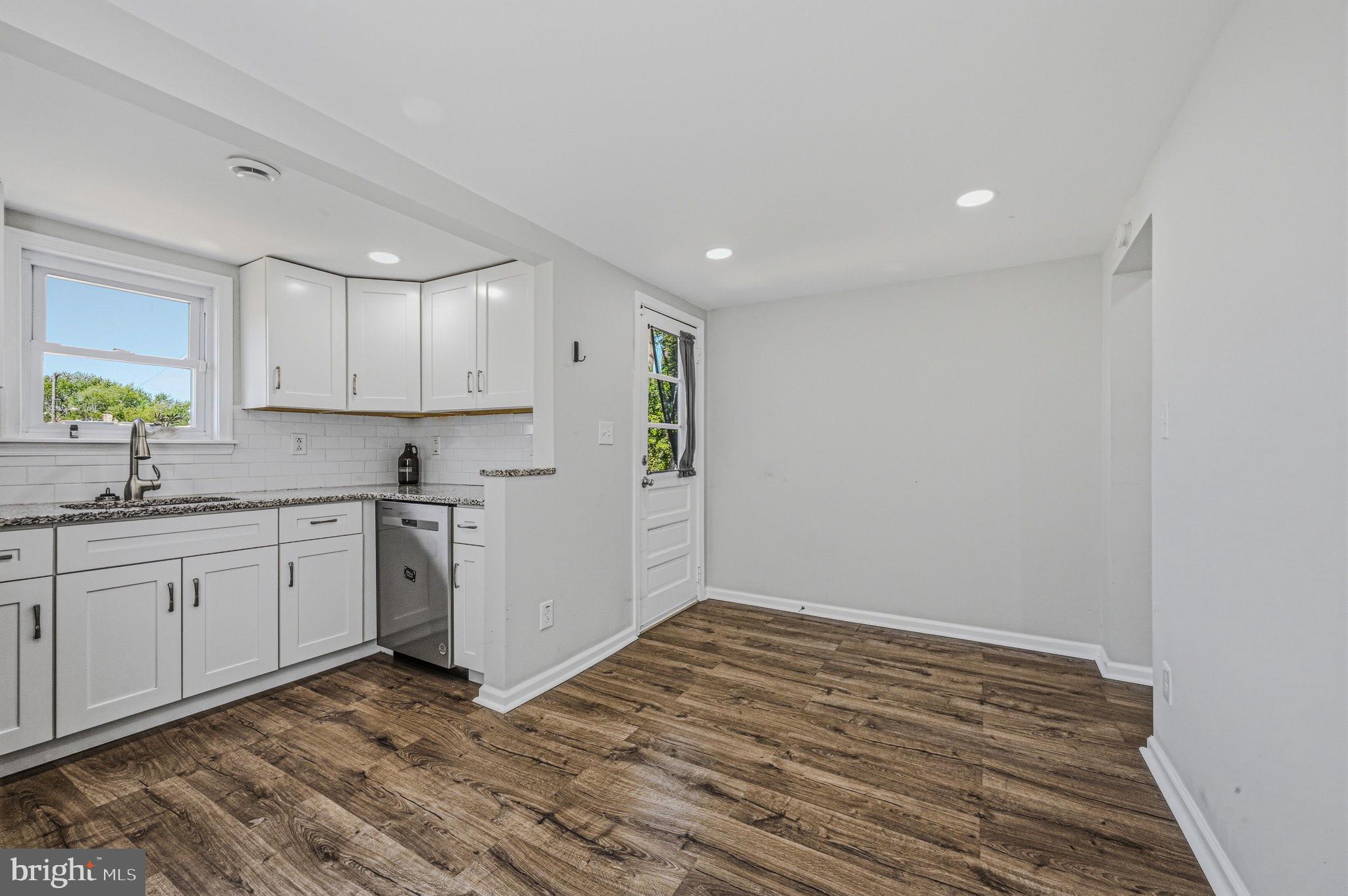 LINWOOD - Residential