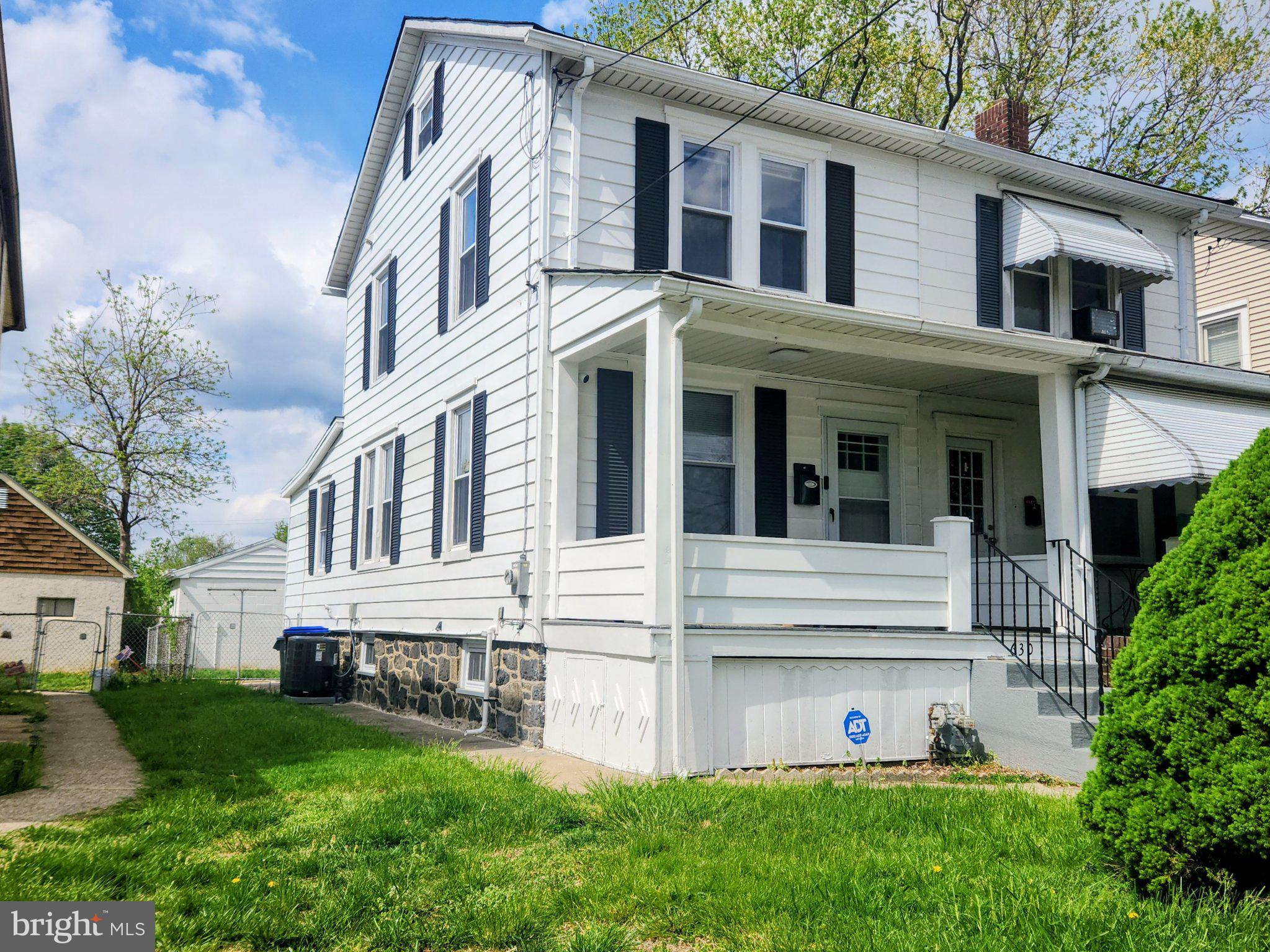 LINWOOD - Residential